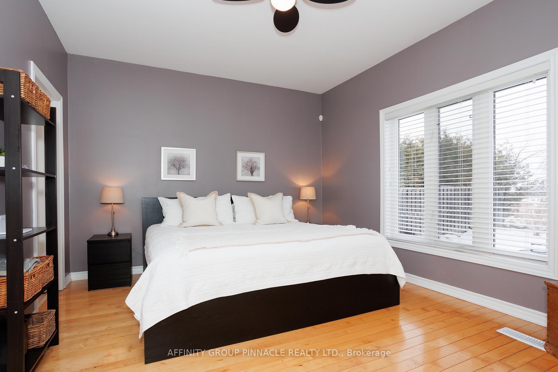 Photo 28 of 54 Ellis Crescent, Kawartha Lakes, Lindsay — HOMEH