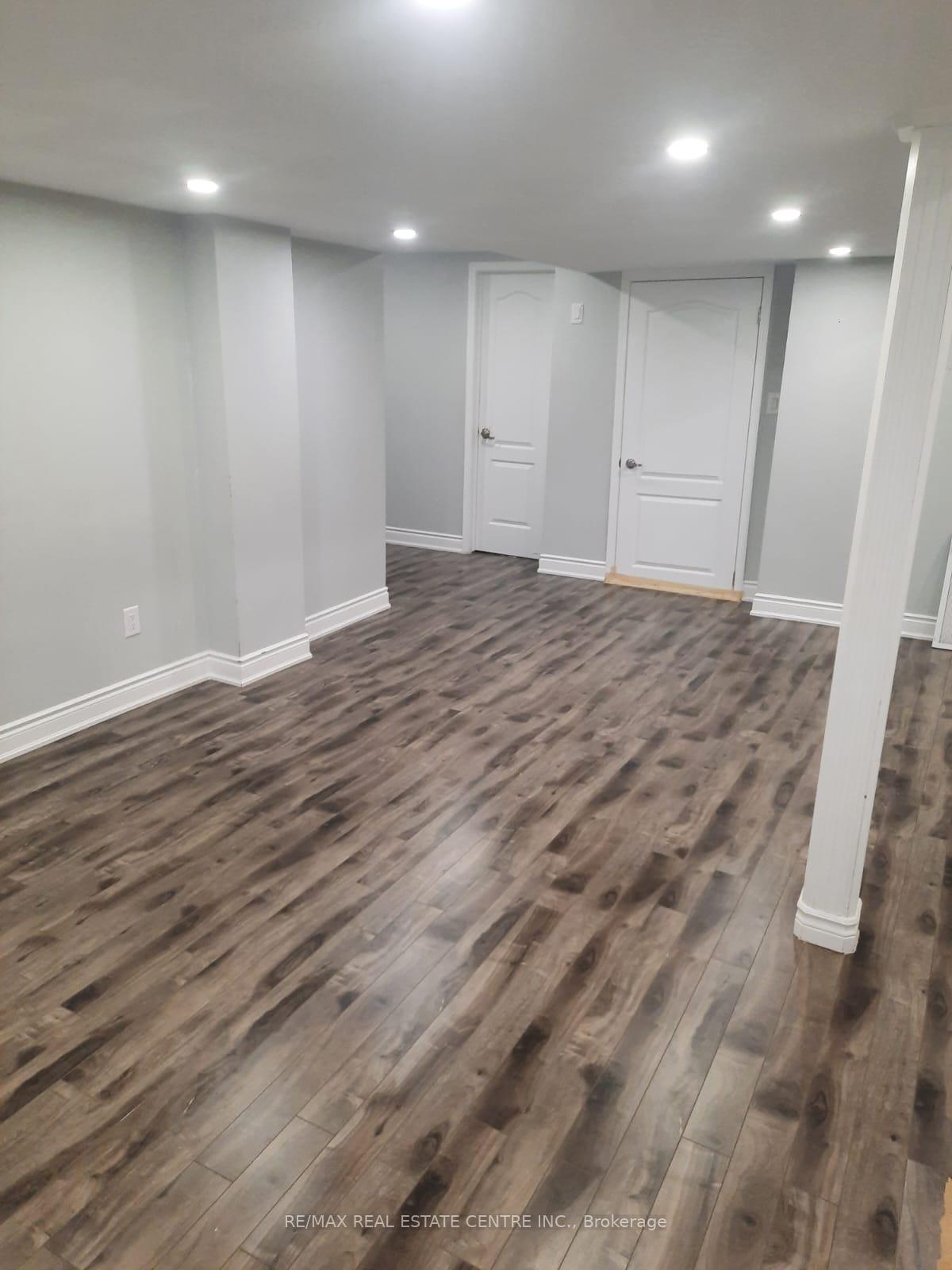 Photo 9 of Unit Bsmt, 278 Hinton Terrace, Milton, Ford — HOMEH