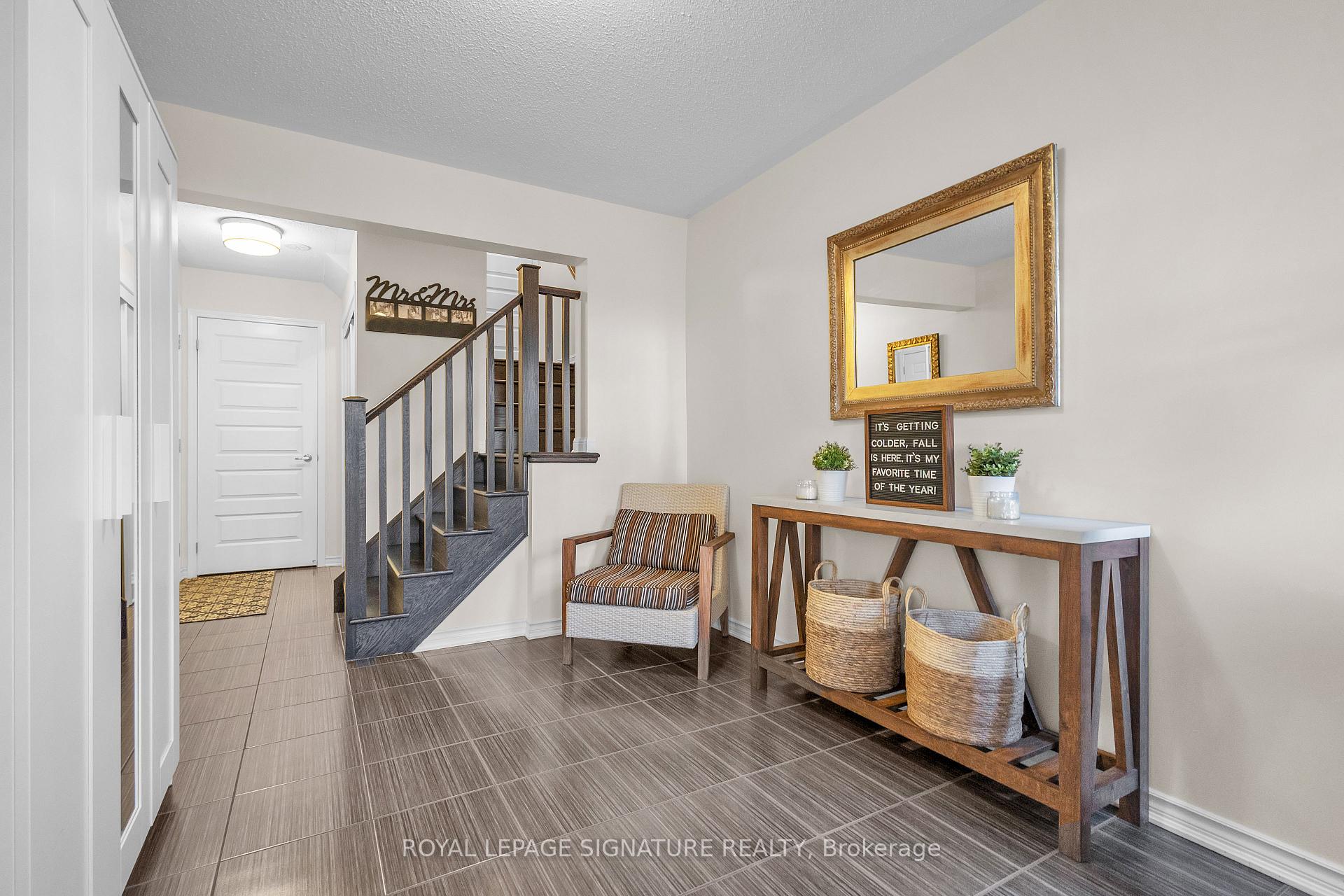 Photo 6 of 966 Nadalin Heights, Milton, Willmott — HOMEH
