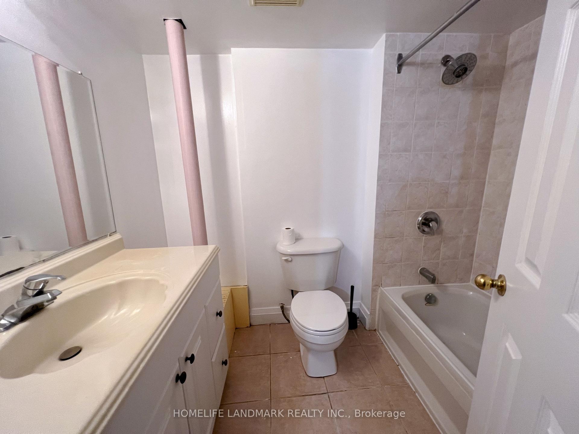 Photo 26 of 45 Bur Oak Avenue, Markham, Berczy — HOMEH
