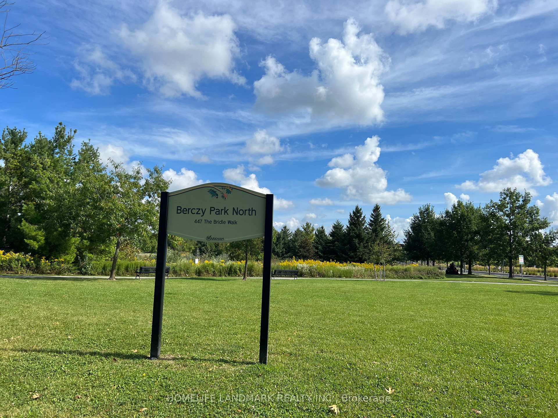Photo 28 of 45 Bur Oak Avenue, Markham, Berczy — HOMEH