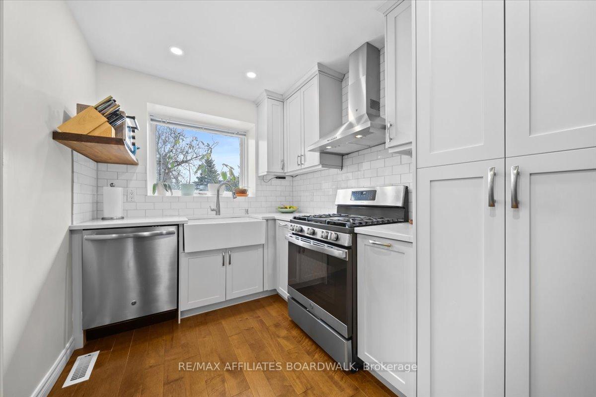 Photo 4 of 360 Pickford Drive, Ottawa, Kanata - Katimavik — HOMEH
