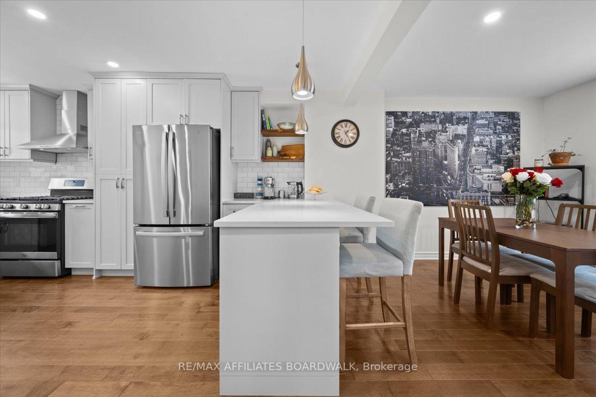 Photo 8 of 360 Pickford Drive, Ottawa, Kanata - Katimavik — HOMEH