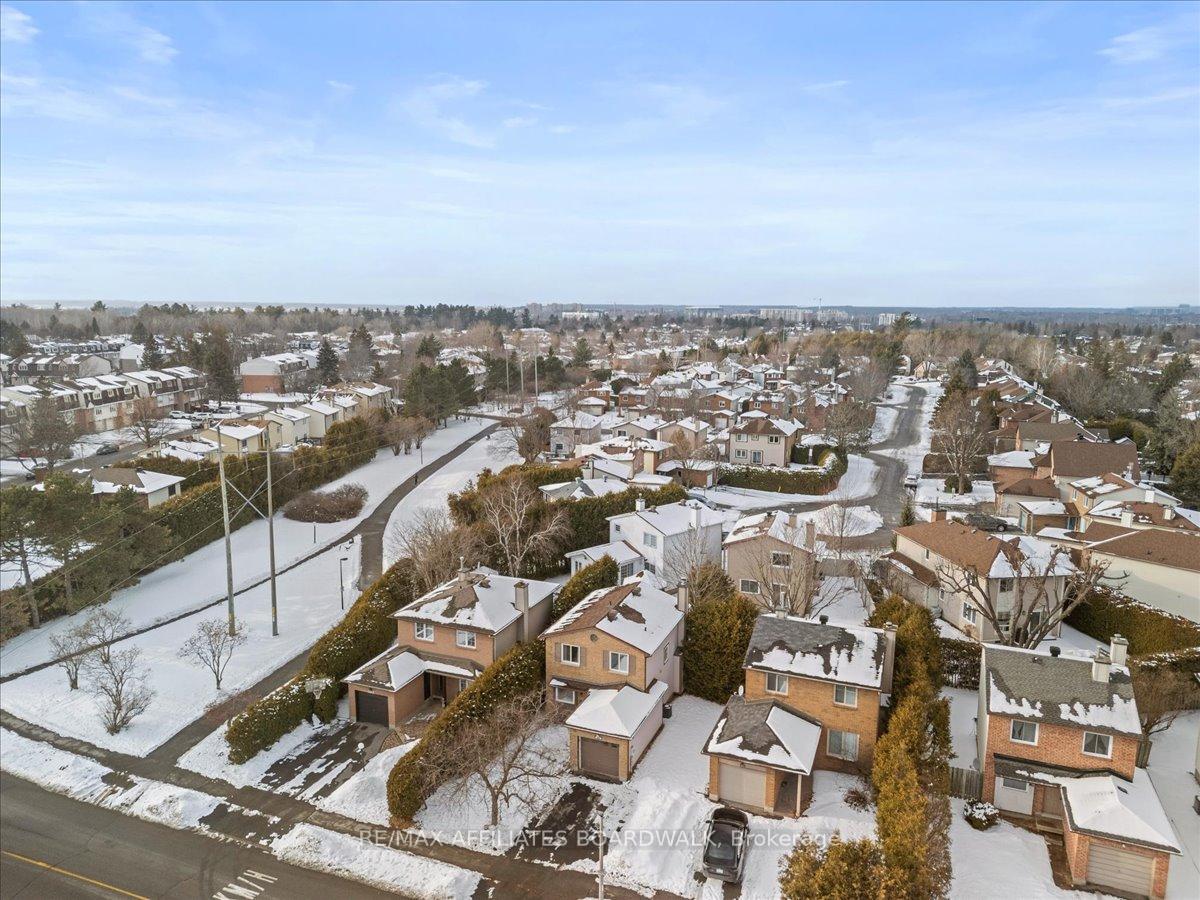 Photo 34 of 360 Pickford Drive, Ottawa, Kanata - Katimavik — HOMEH