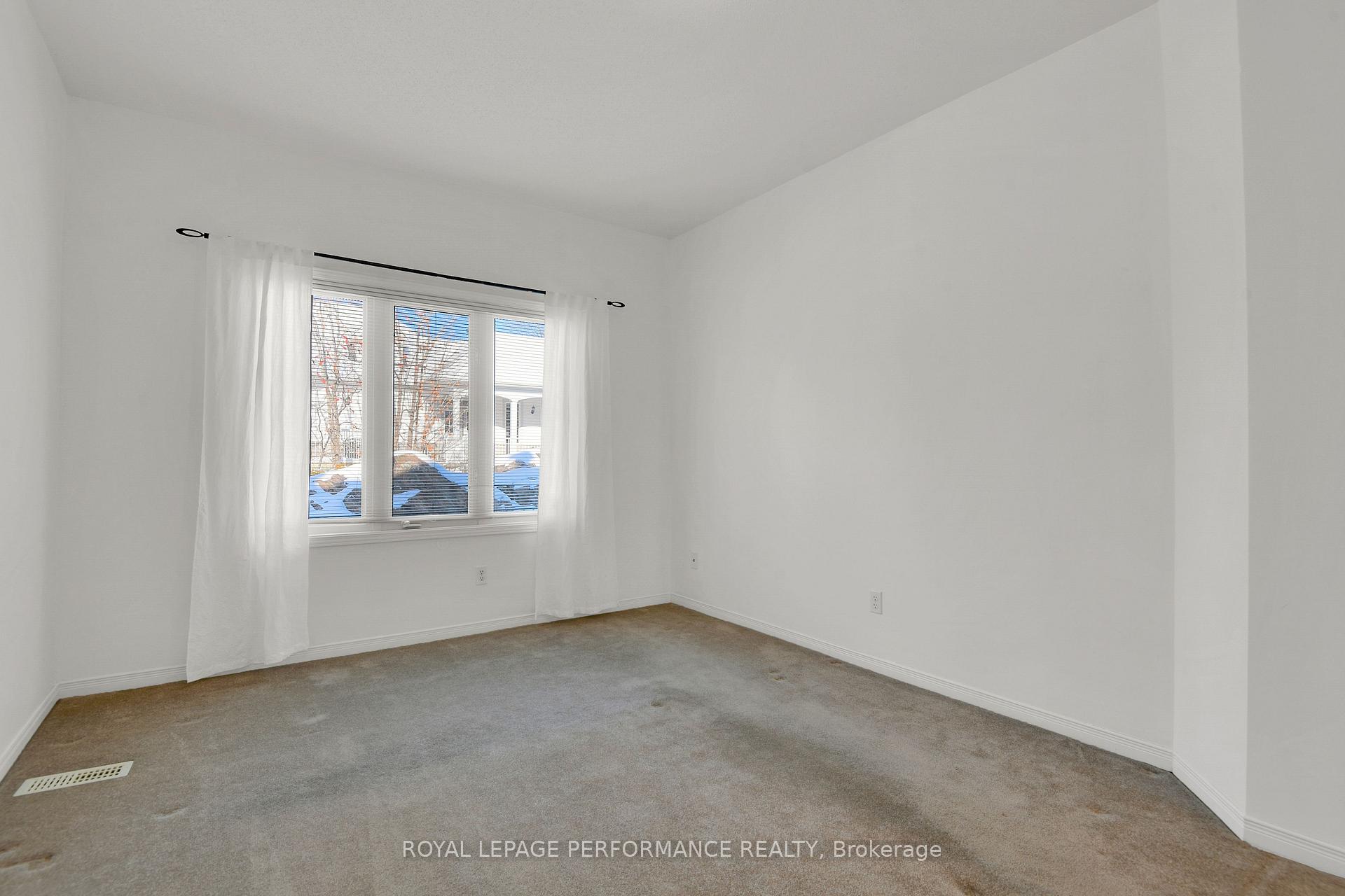 Photo 20 of 7 Kinmount, Ottawa, Kanata - Kanata Lakes/Heritage Hills — HOMEH
