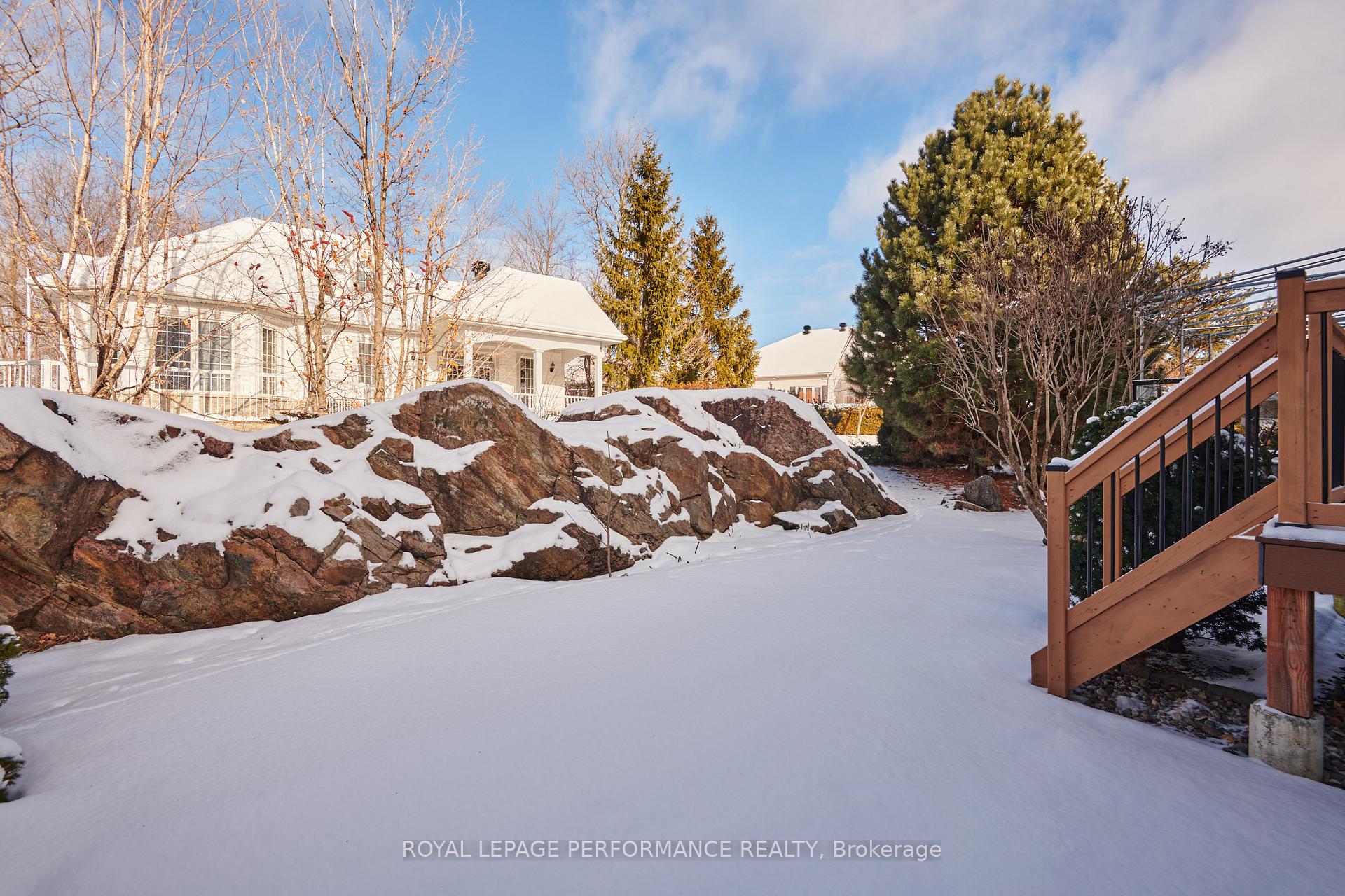 Photo 36 of 7 Kinmount, Ottawa, Kanata - Kanata Lakes/Heritage Hills — HOMEH