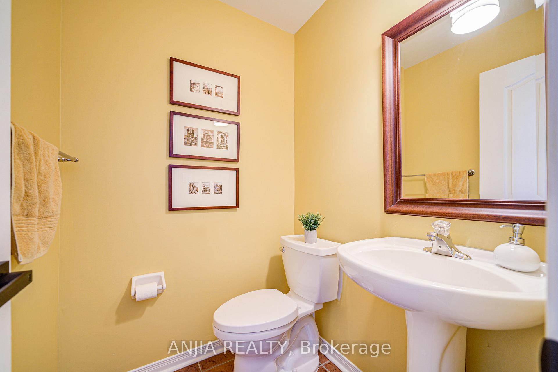 Photo 34 of 28 Reston Ridge Street, Markham, Greensborough — HOMEH