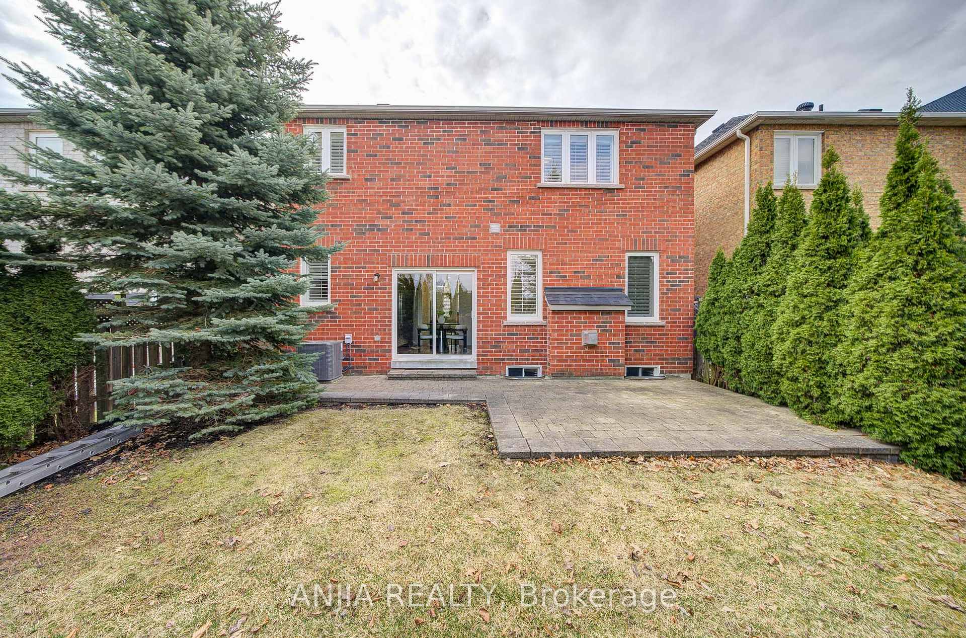 Photo 38 of 28 Reston Ridge Street, Markham, Greensborough — HOMEH