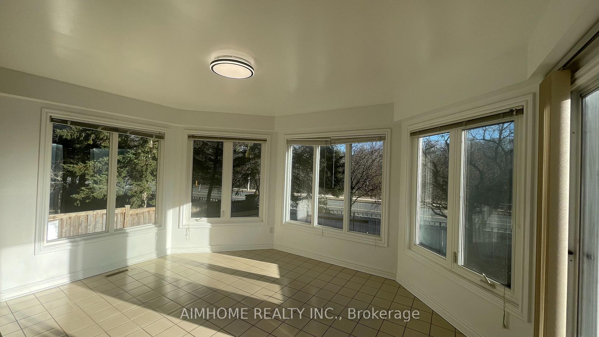 Photo 14 of 14 Melchior Crescent, Markham, Buttonville — HOMEH