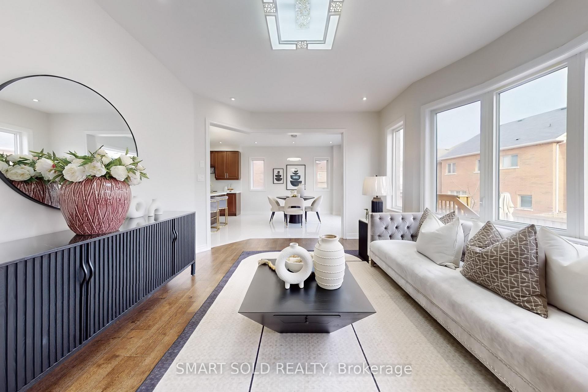 Photo 14 of 75 Beckett Avenue, Markham, Berczy — HOMEH