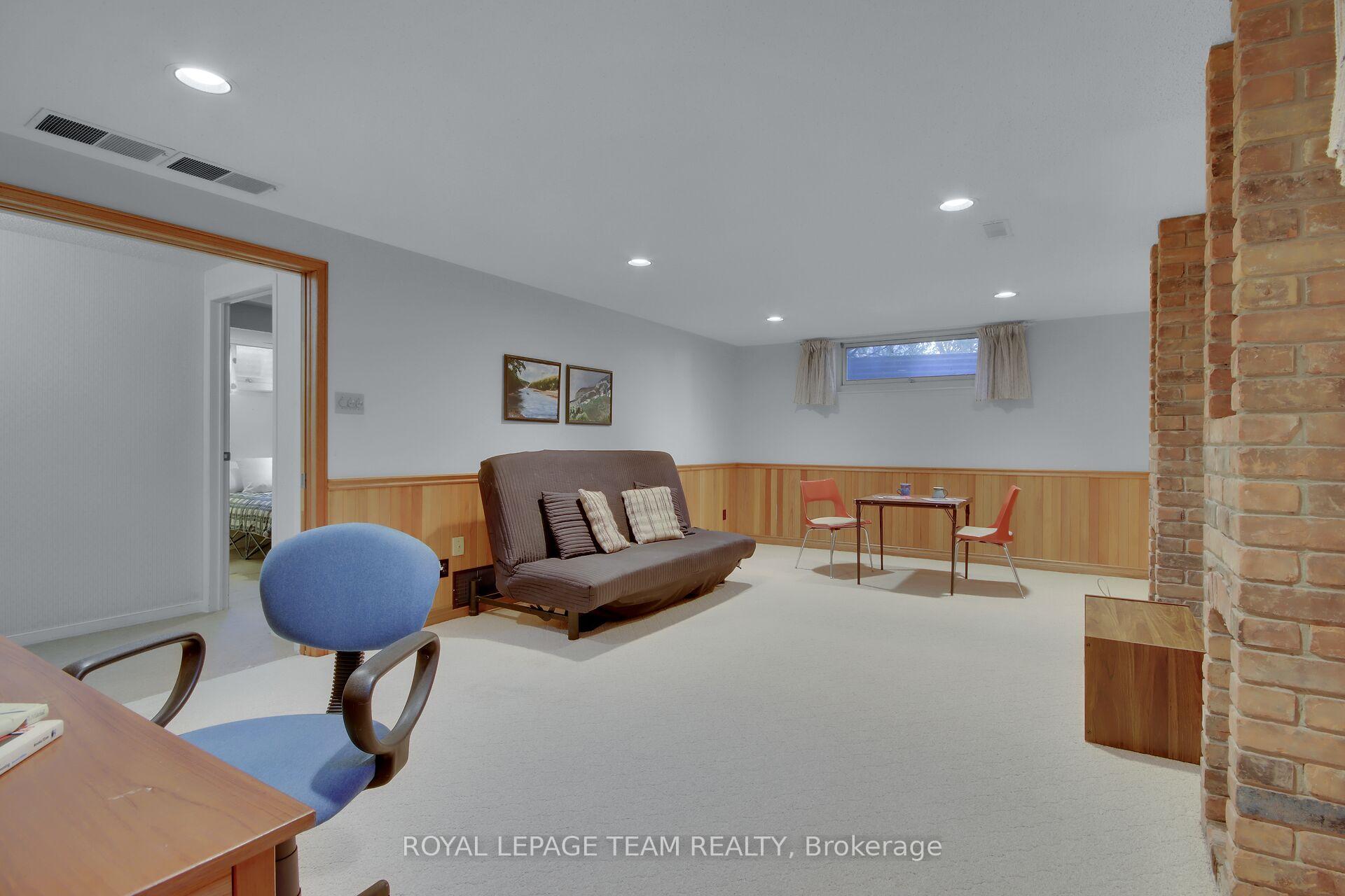 Photo 24 of 49 Rutherford Way, Ottawa, Kanata - Beaverbrook — HOMEH
