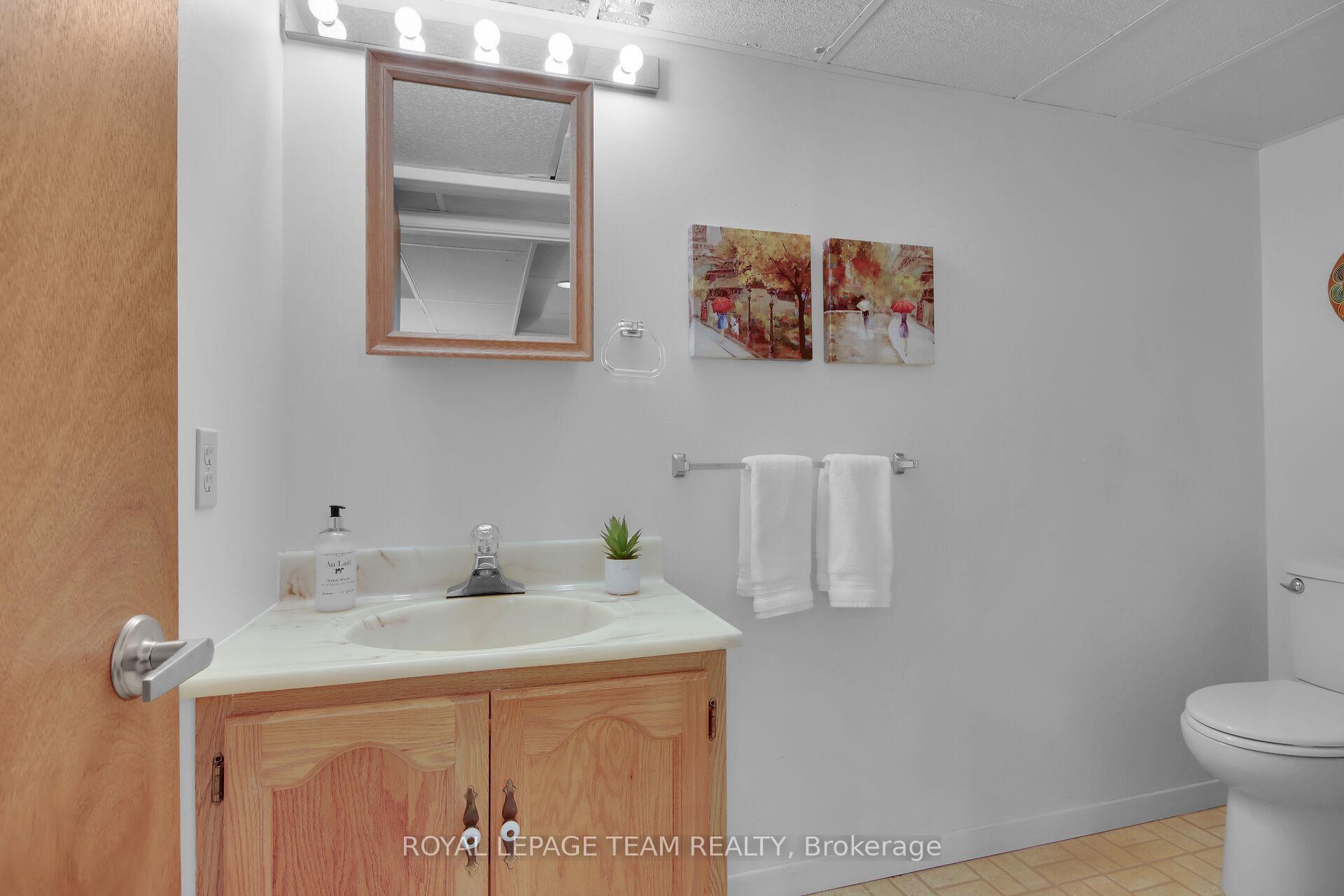 Photo 26 of 49 Rutherford Way, Ottawa, Kanata - Beaverbrook — HOMEH