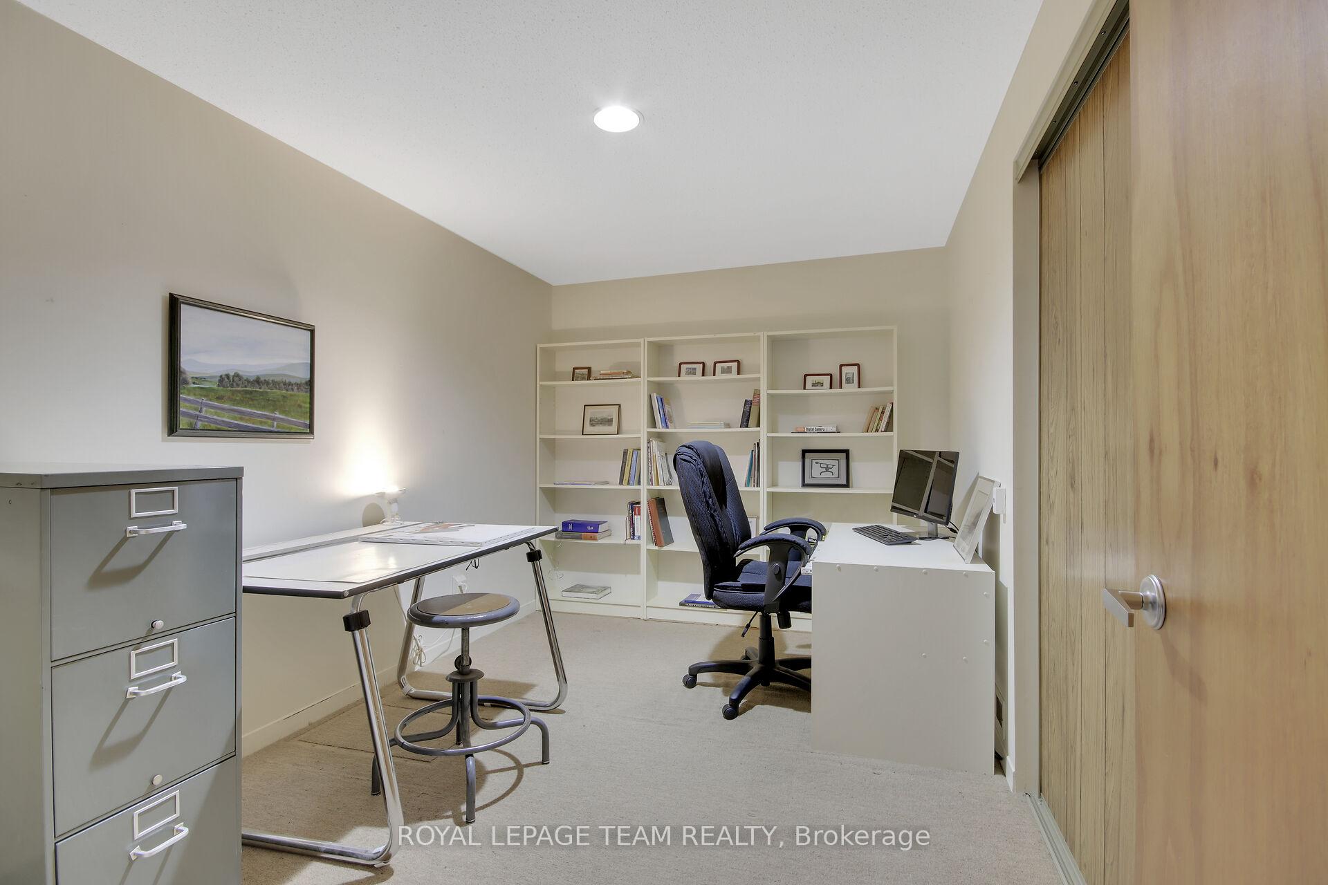 Photo 28 of 49 Rutherford Way, Ottawa, Kanata - Beaverbrook — HOMEH