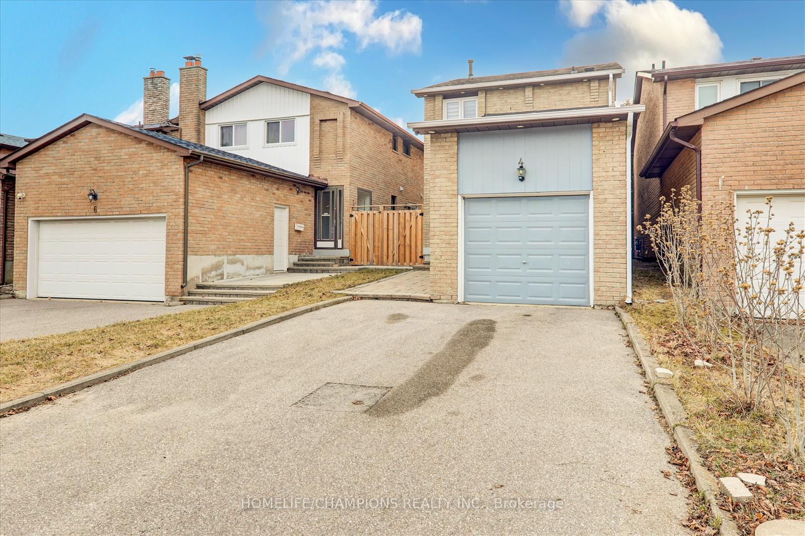 Photo 3 of 4 Croxley Green Drive, Markham, Milliken Mills West — HOMEH