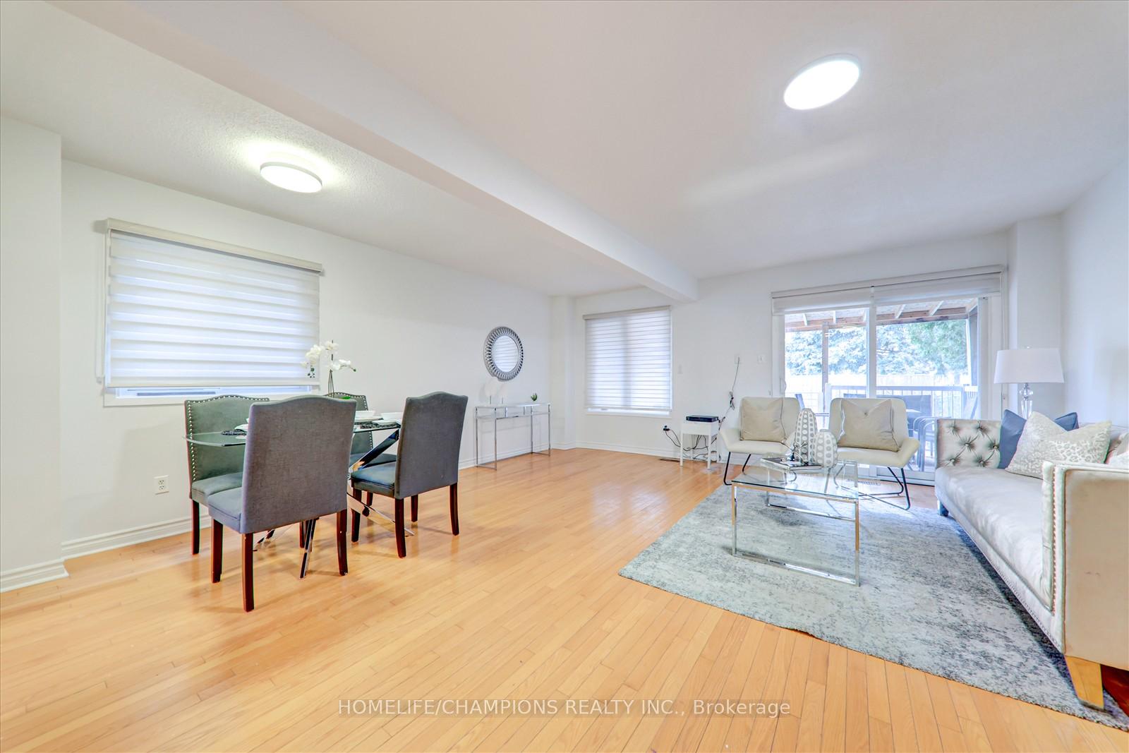 Photo 12 of 4 Croxley Green Drive, Markham, Milliken Mills West — HOMEH