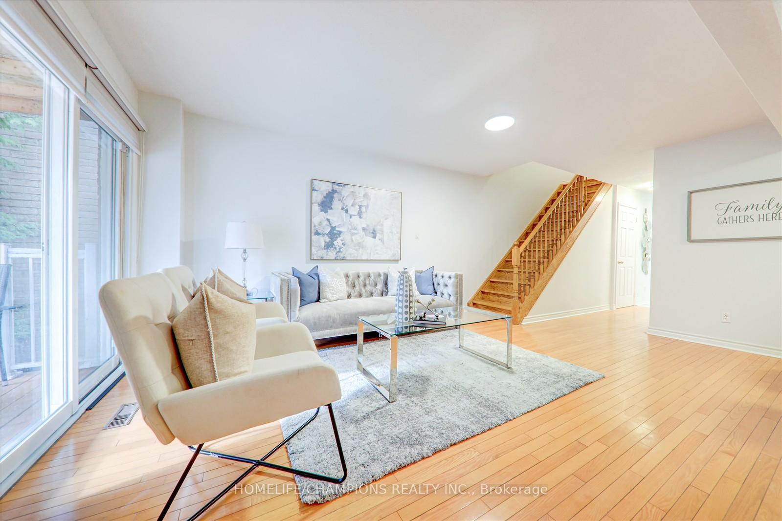 Photo 16 of 4 Croxley Green Drive, Markham, Milliken Mills West — HOMEH