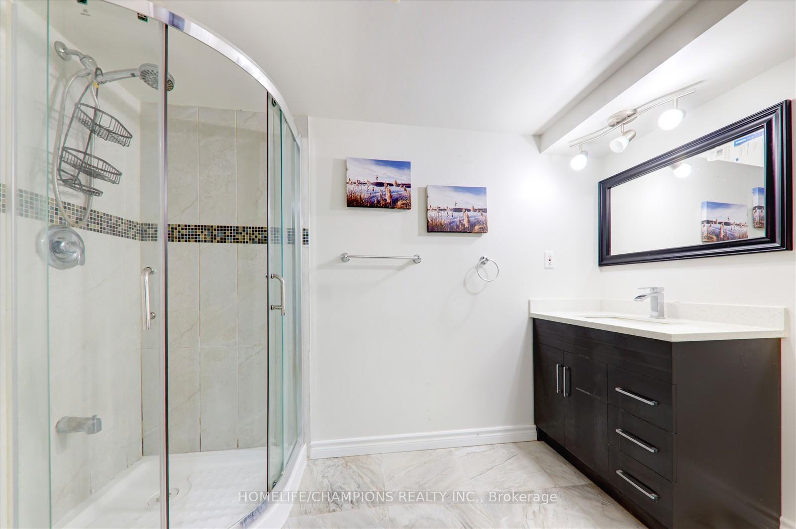 Photo 35 of 4 Croxley Green Drive, Markham, Milliken Mills West — HOMEH