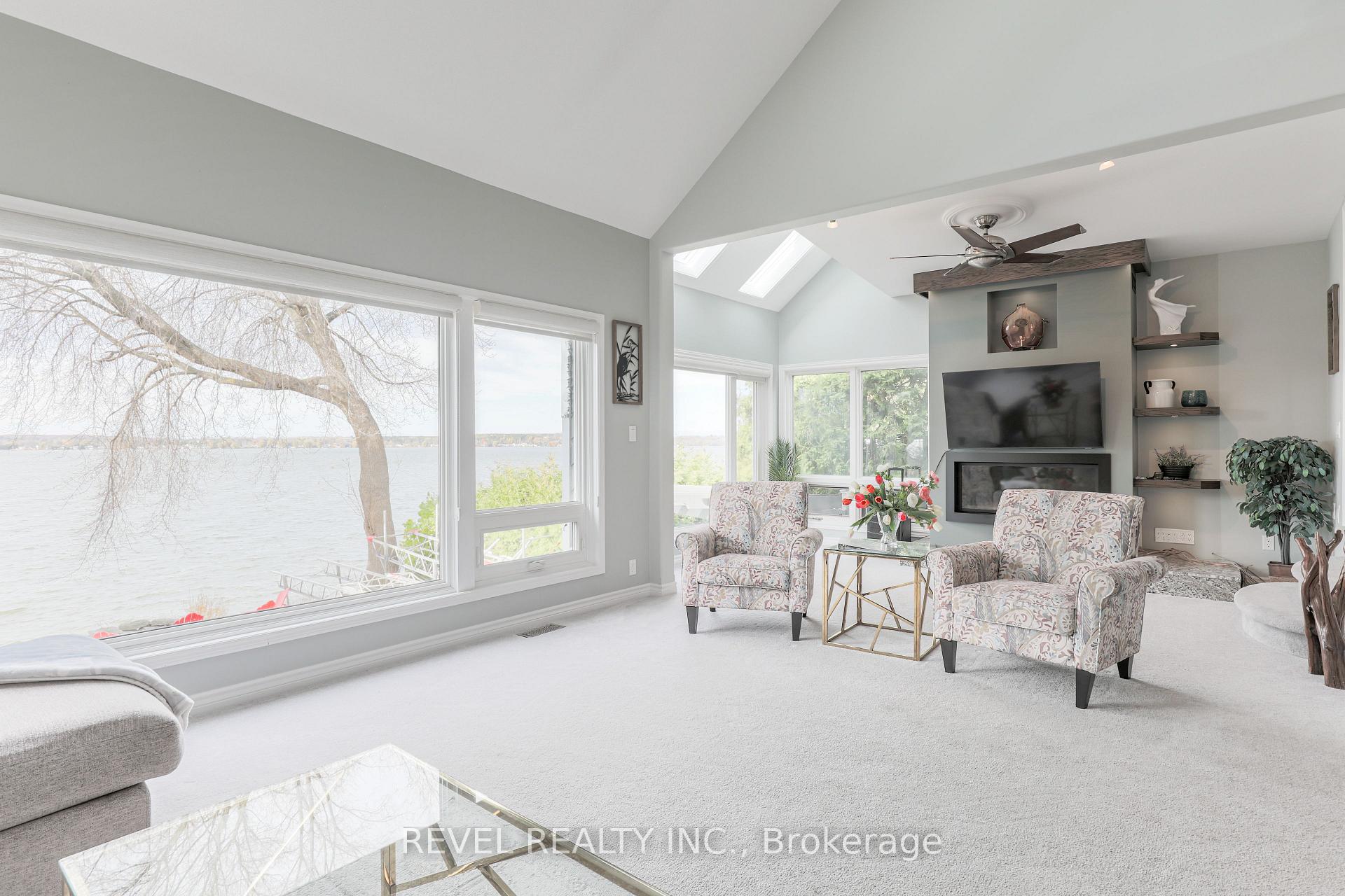 Photo 8 of 28 Wakeford Road, Kawartha Lakes, Mariposa — HOMEH