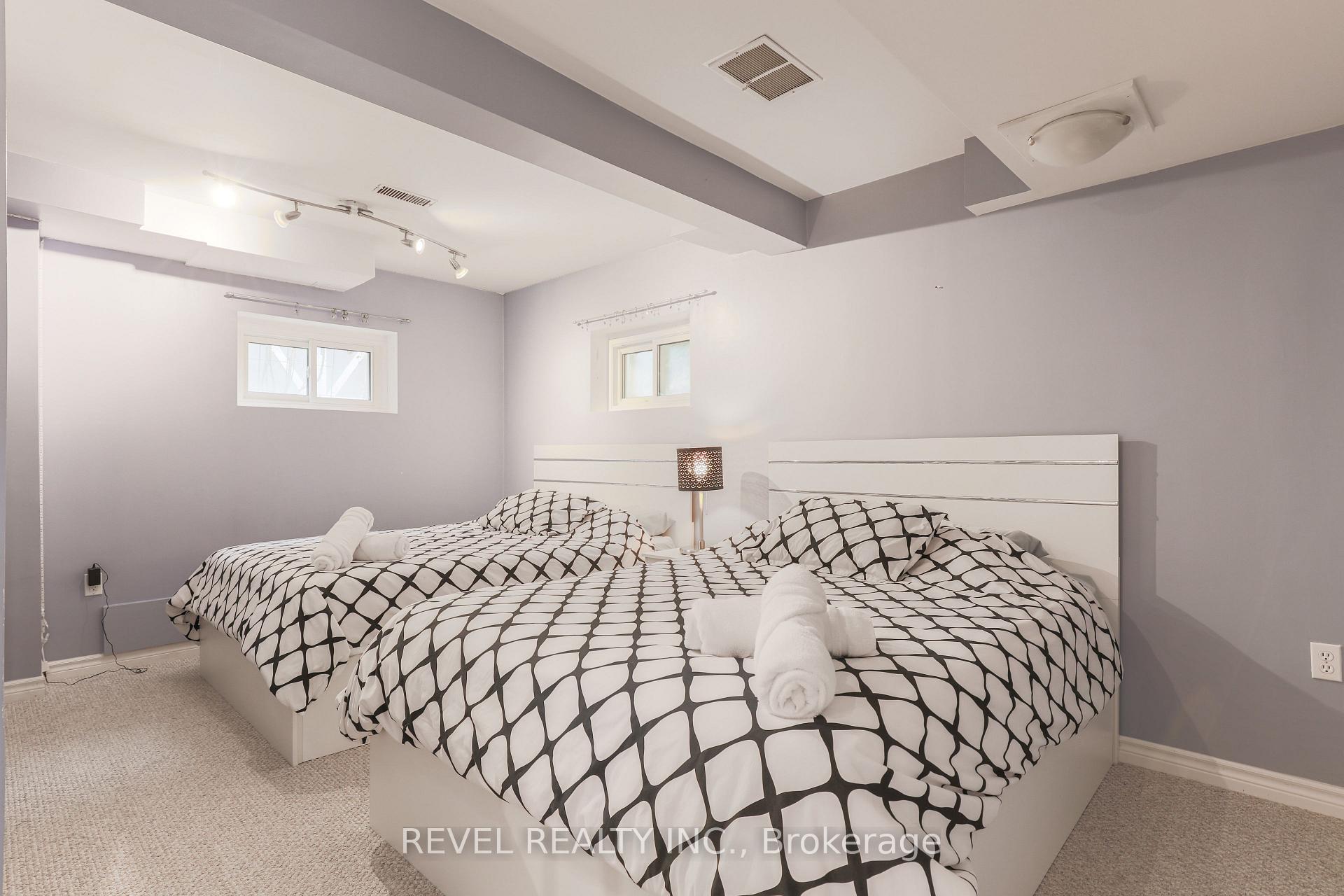 Photo 19 of 28 Wakeford Road, Kawartha Lakes, Mariposa — HOMEH