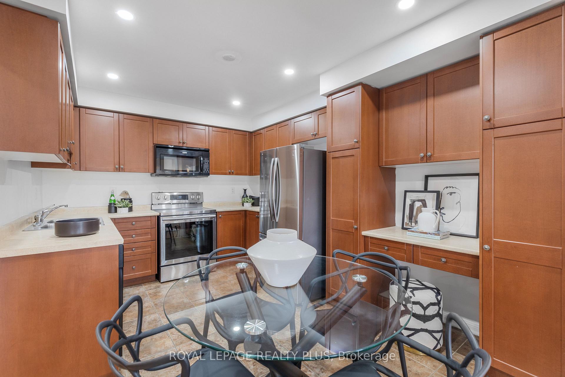 Photo 18 of 567 Speyer Circle, Milton, Harrison — HOMEH