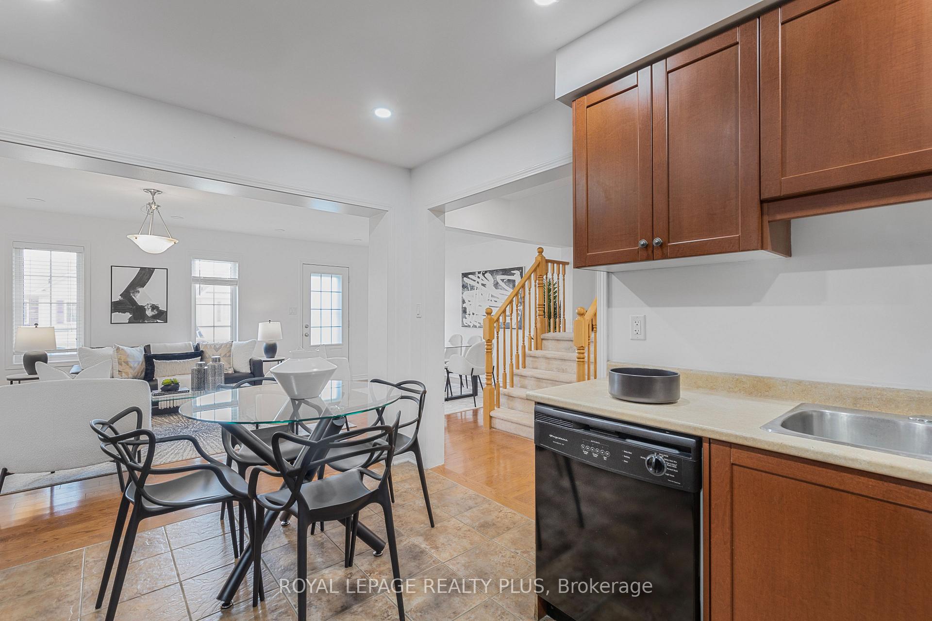 Photo 19 of 567 Speyer Circle, Milton, Harrison — HOMEH