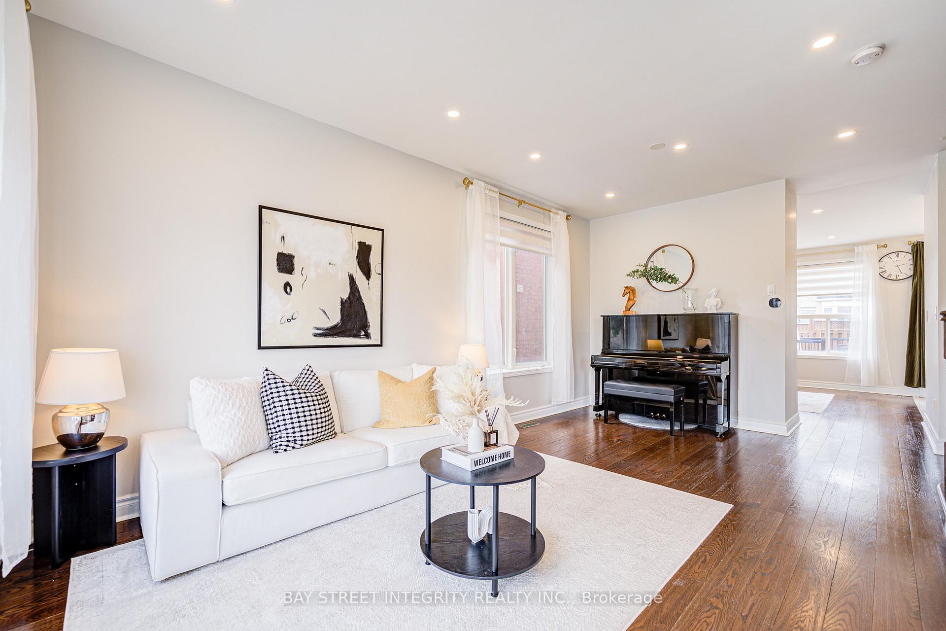 Photo 6 of 50 Dogwood Street, Markham, Wismer — HOMEH