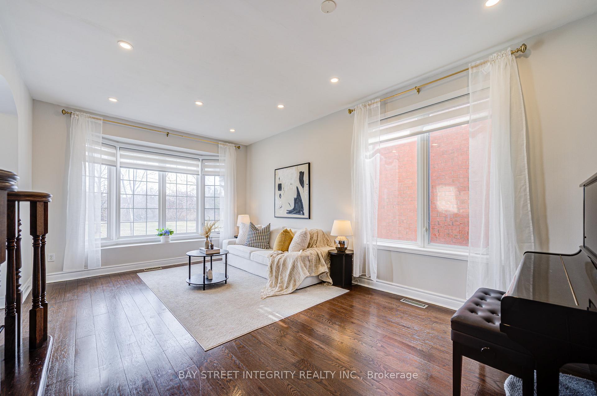 Photo 8 of 50 Dogwood Street, Markham, Wismer — HOMEH