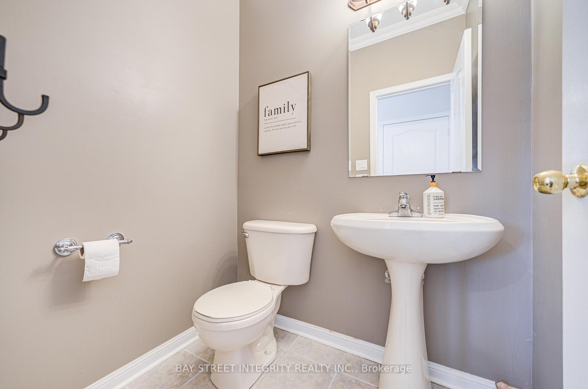 Photo 11 of 50 Dogwood Street, Markham, Wismer — HOMEH