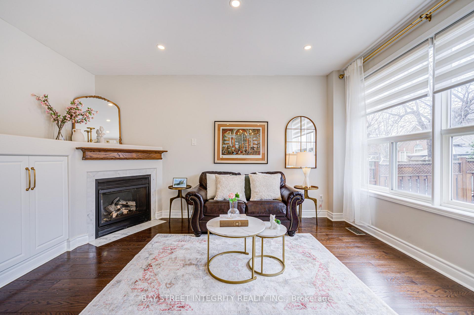 Photo 13 of 50 Dogwood Street, Markham, Wismer — HOMEH