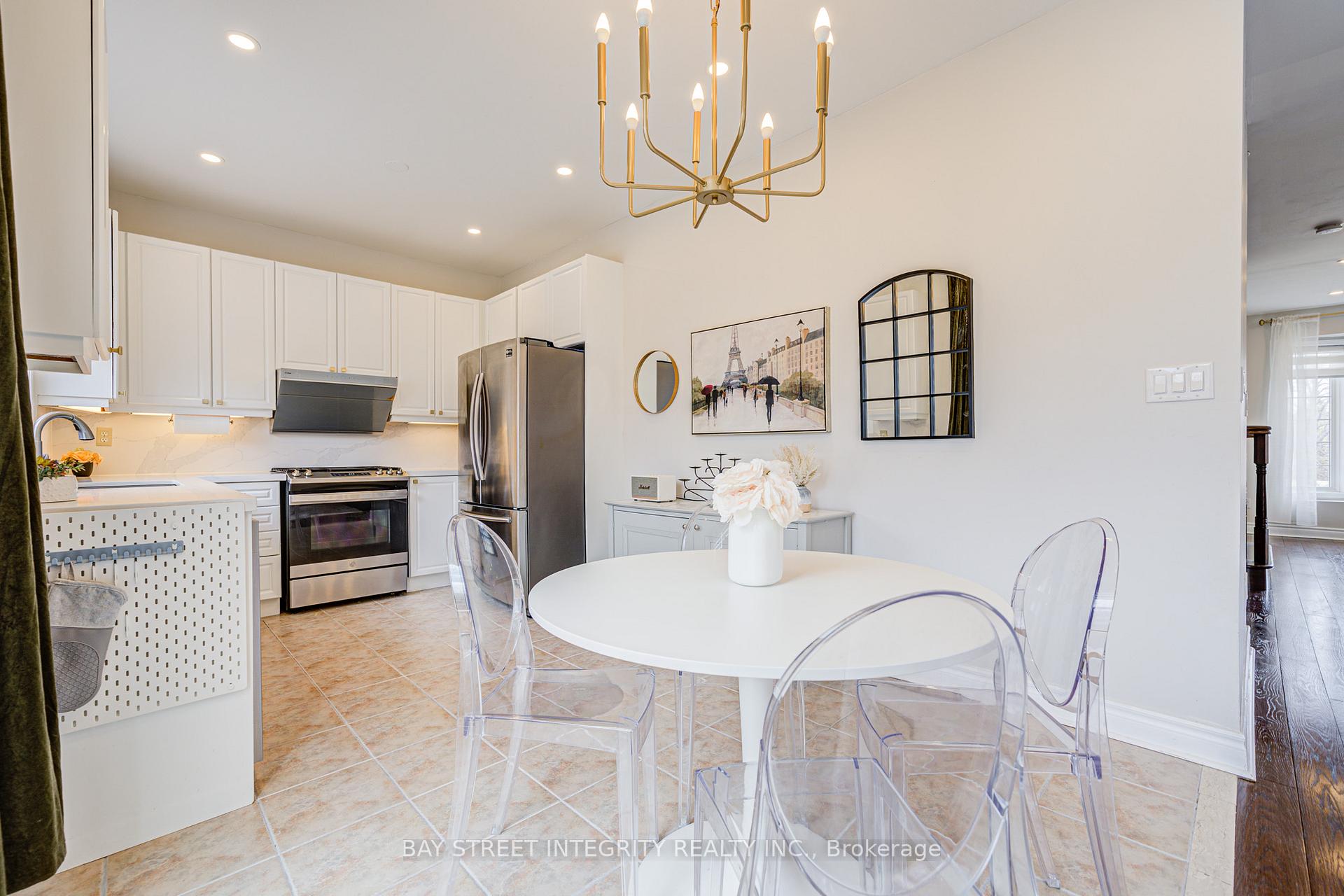 Photo 19 of 50 Dogwood Street, Markham, Wismer — HOMEH