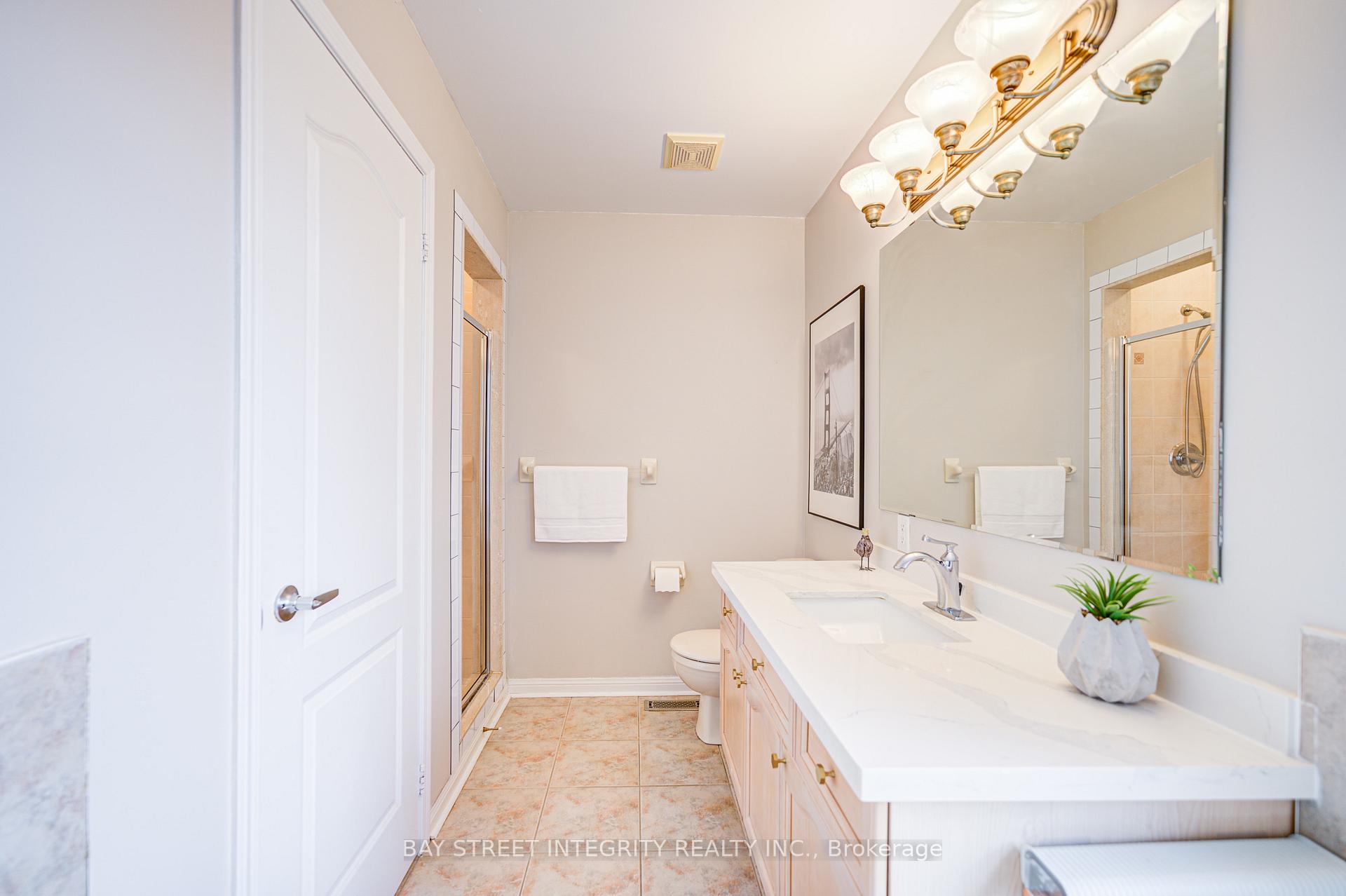 Photo 32 of 50 Dogwood Street, Markham, Wismer — HOMEH