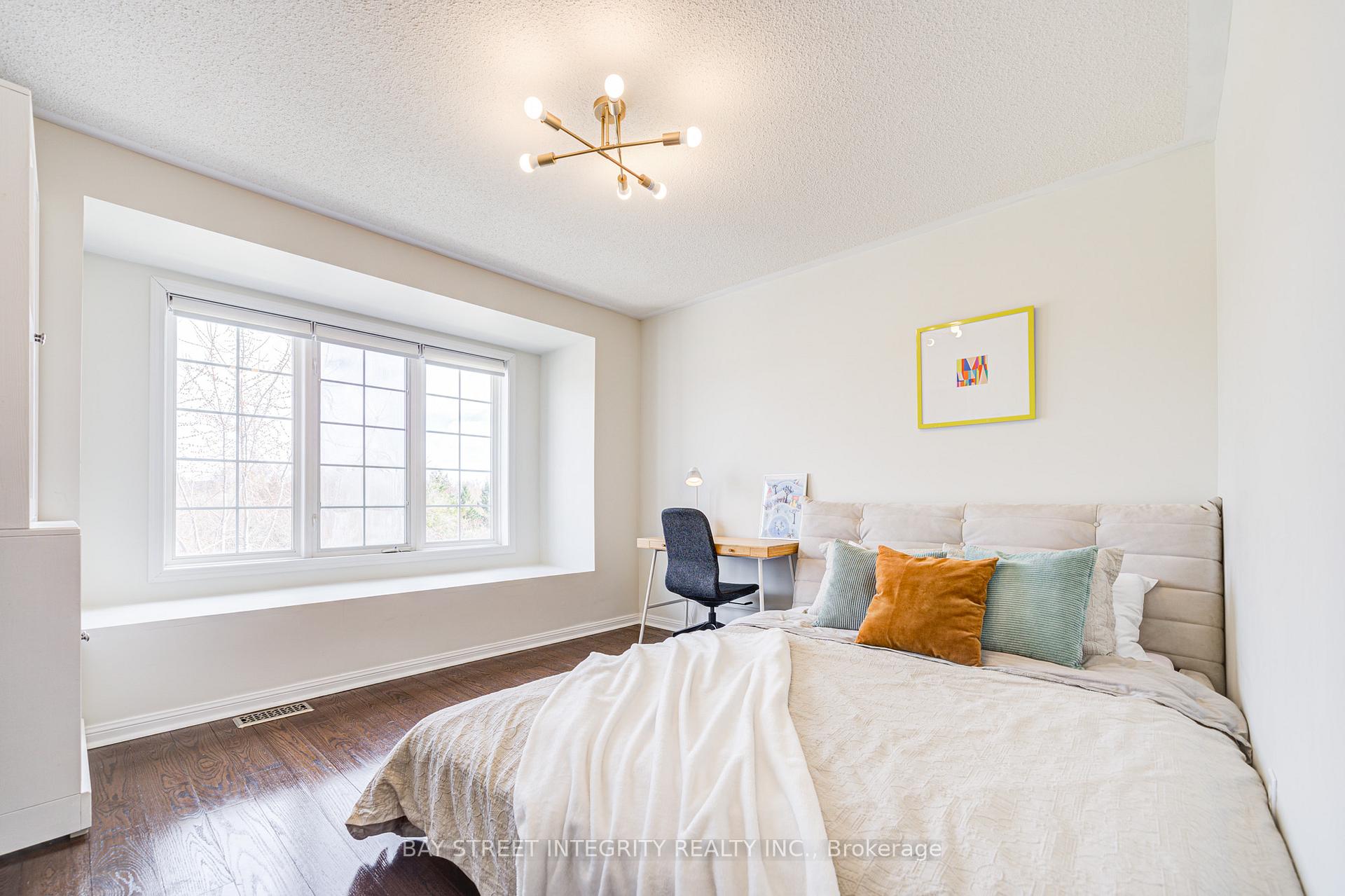 Photo 34 of 50 Dogwood Street, Markham, Wismer — HOMEH