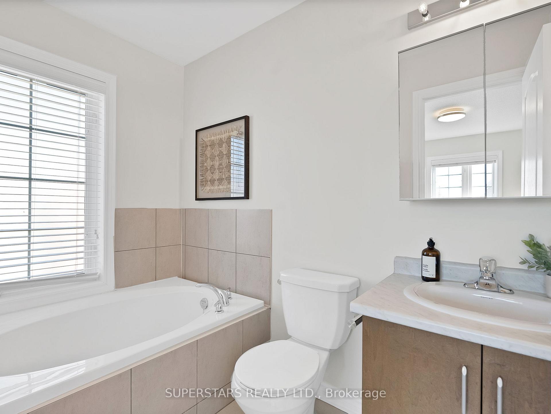 Photo 16 of 13 Haute Lane, Markham, Cathedraltown — HOMEH