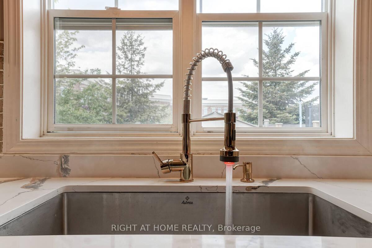 Photo 18 of 775 Bessy Trail, Milton, Coates — HOMEH