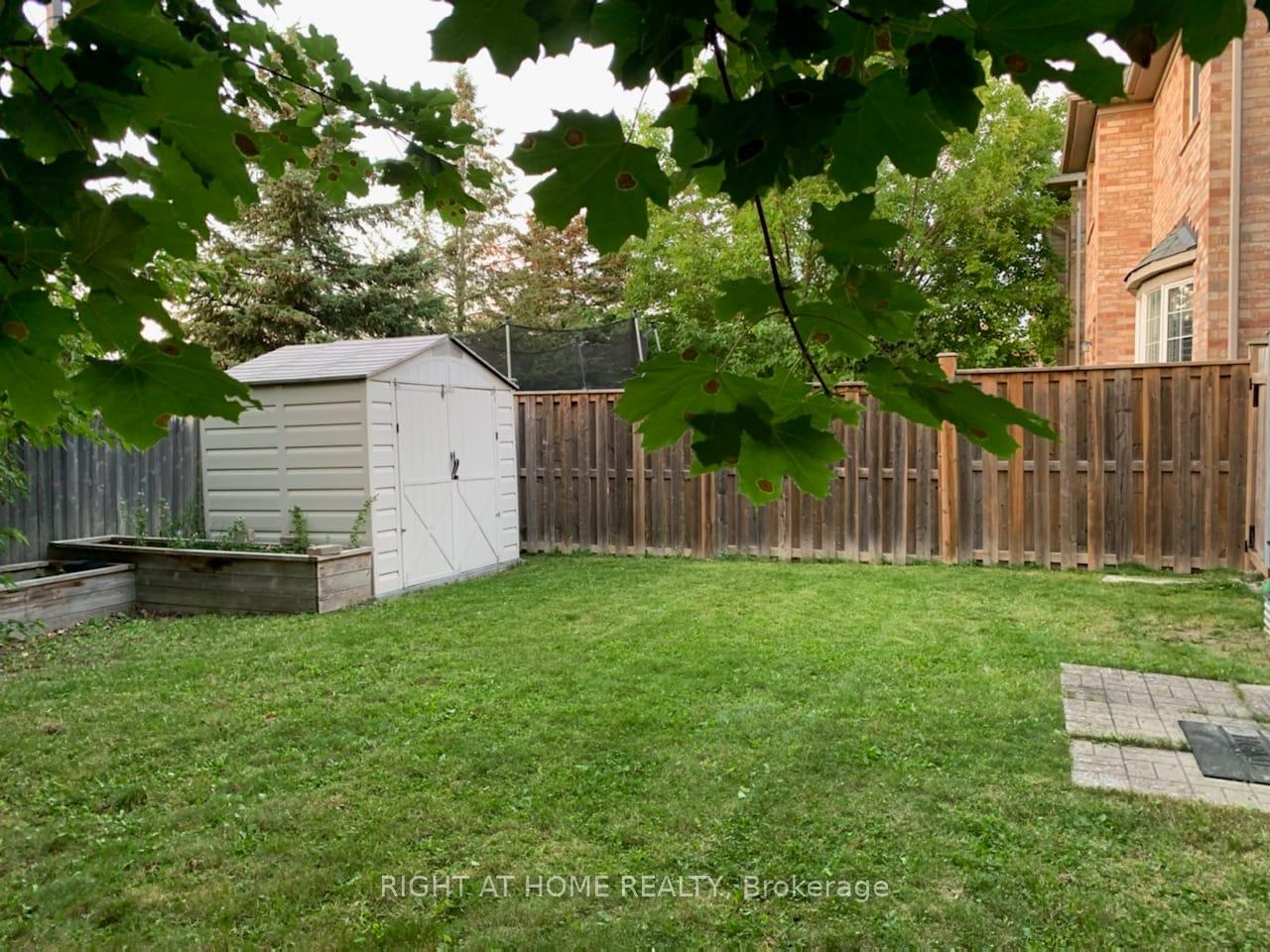 Photo 32 of 775 Bessy Trail, Milton, Coates — HOMEH