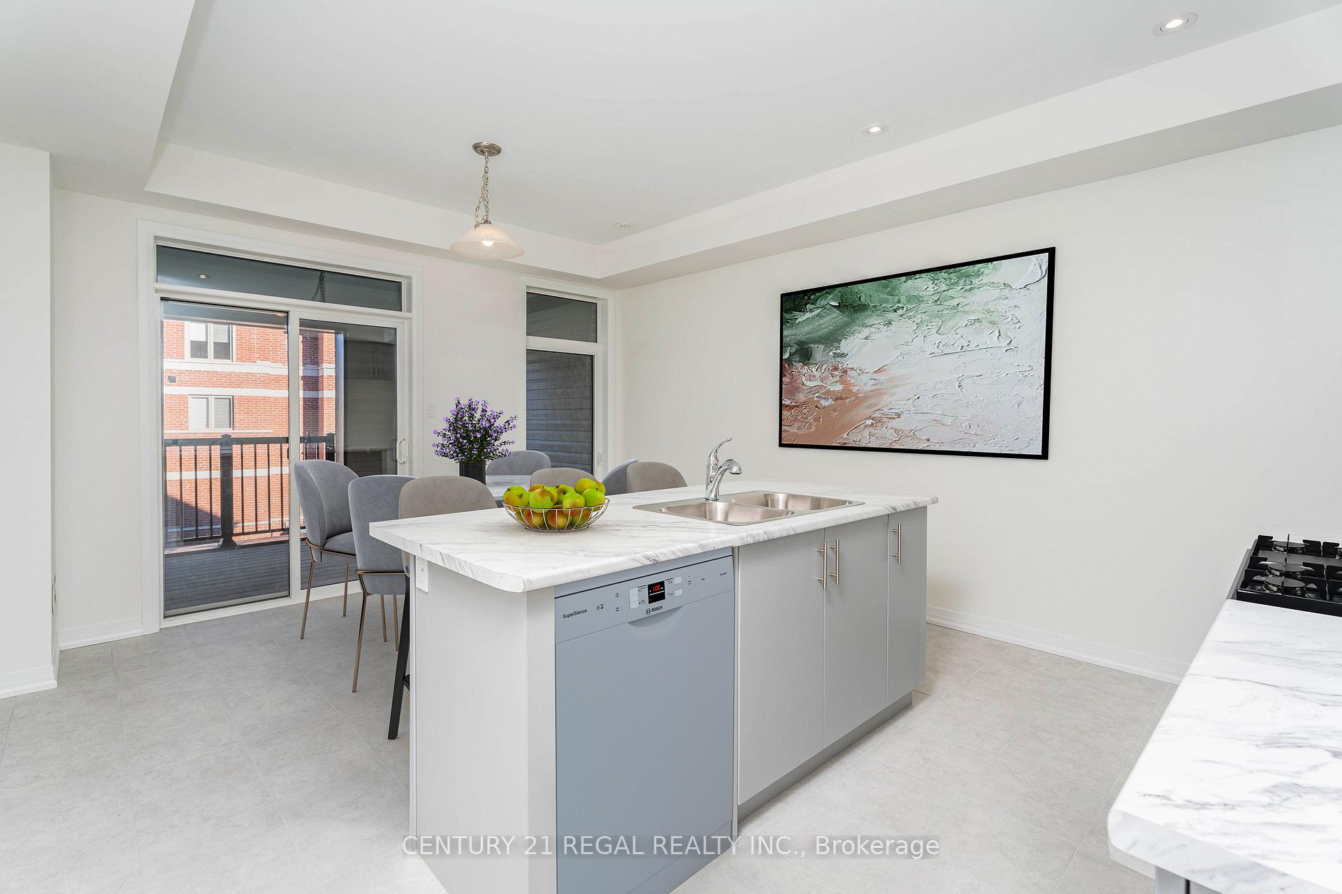 Photo 7 of 19 Carneros Way, Markham, Box Grove — HOMEH