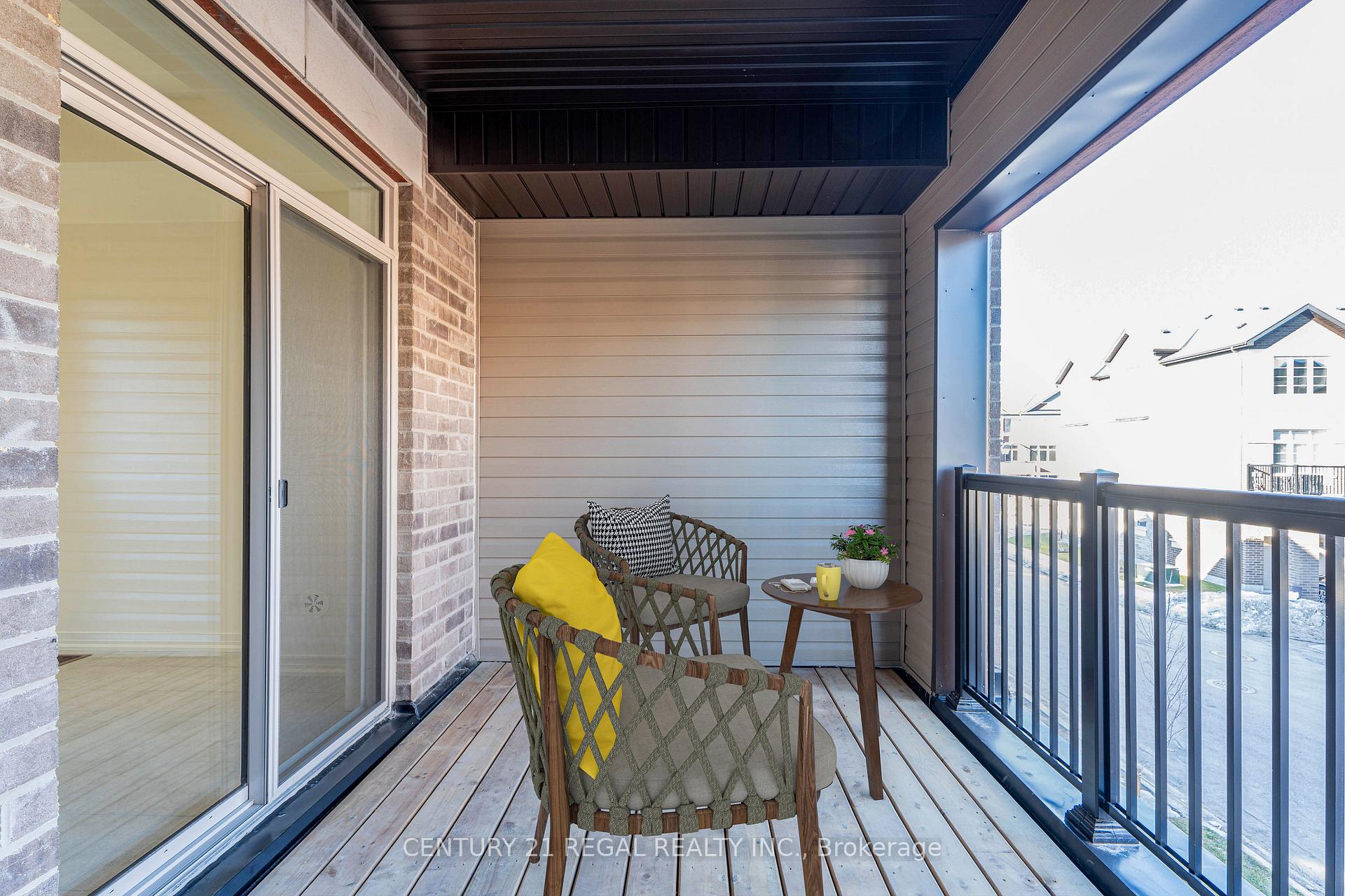 Photo 8 of 19 Carneros Way, Markham, Box Grove — HOMEH
