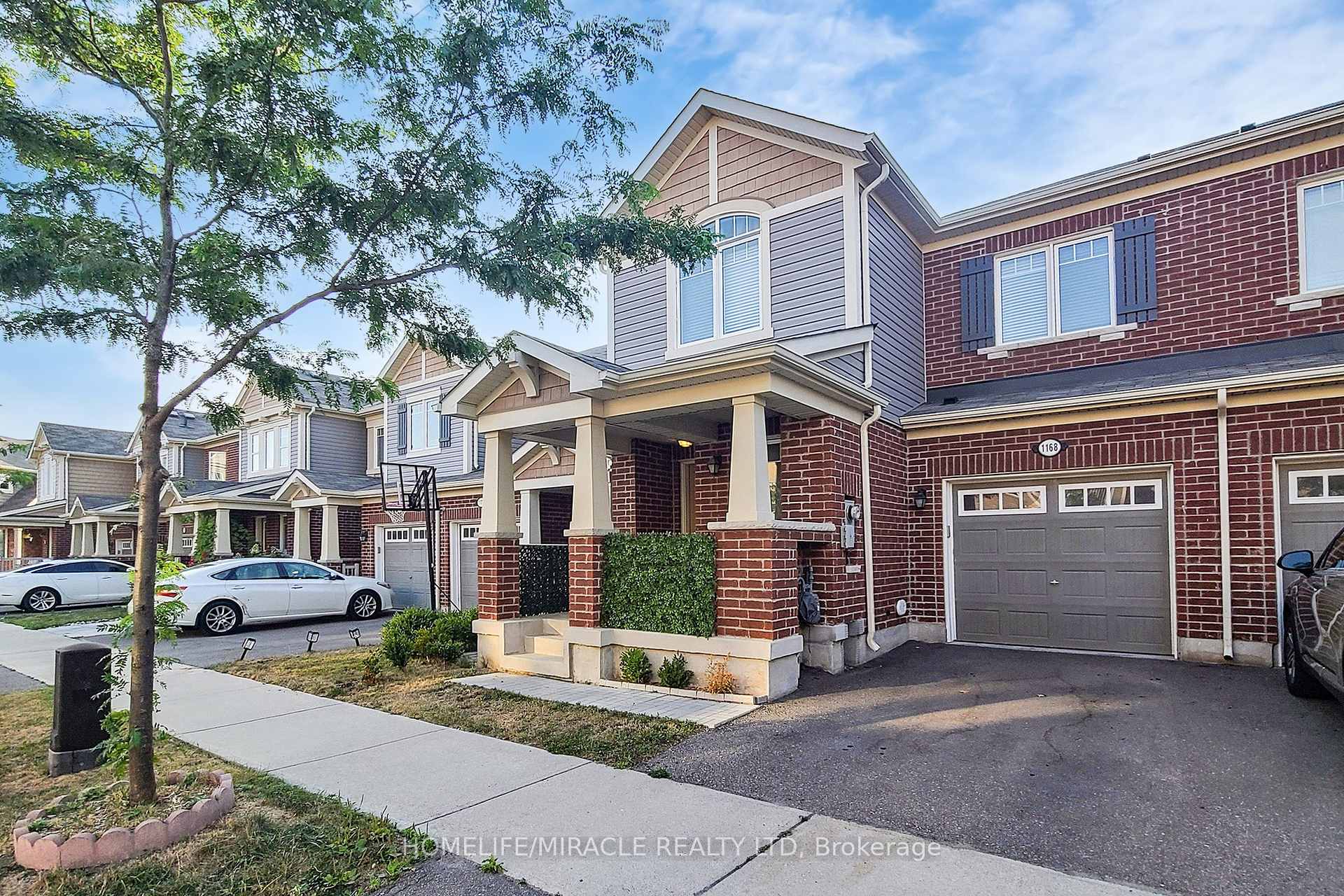 Photo 1 of 1168 Duignan Crescent, Milton, Ford — HOMEH