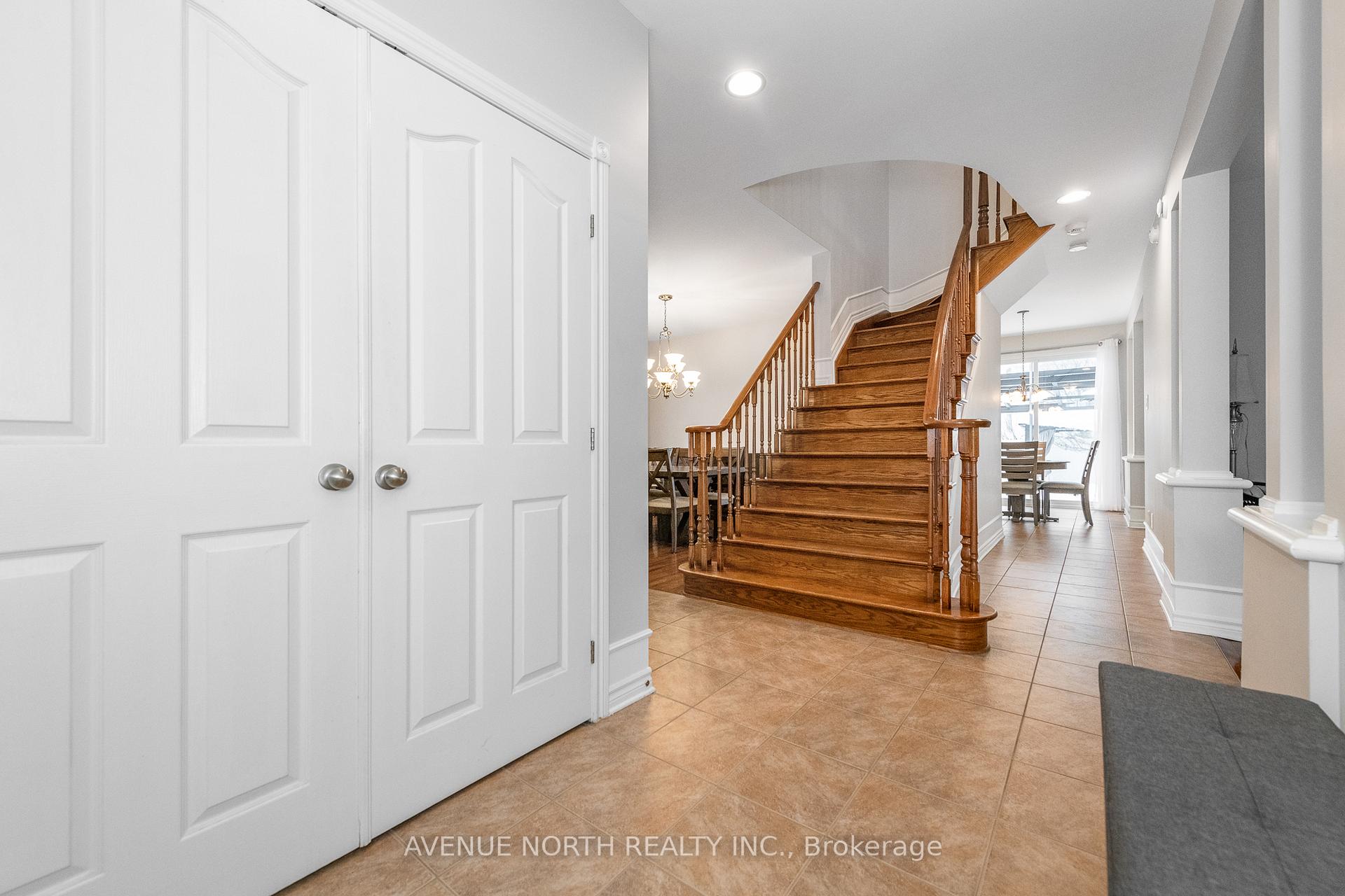 Photo 6 of 97 Bridle Park Drive, Ottawa, Kanata - Bridlewood — HOMEH