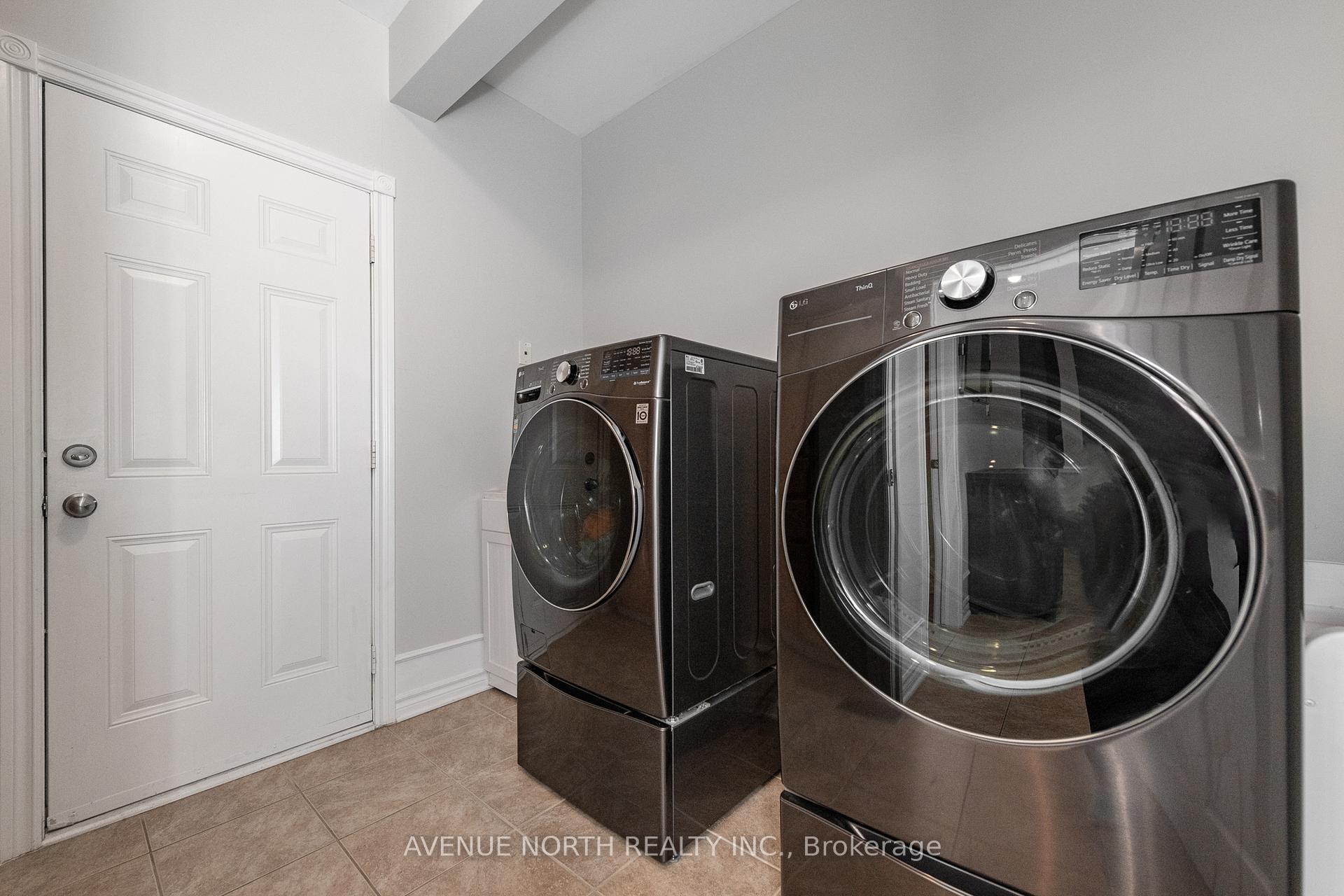 Photo 8 of 97 Bridle Park Drive, Ottawa, Kanata - Bridlewood — HOMEH