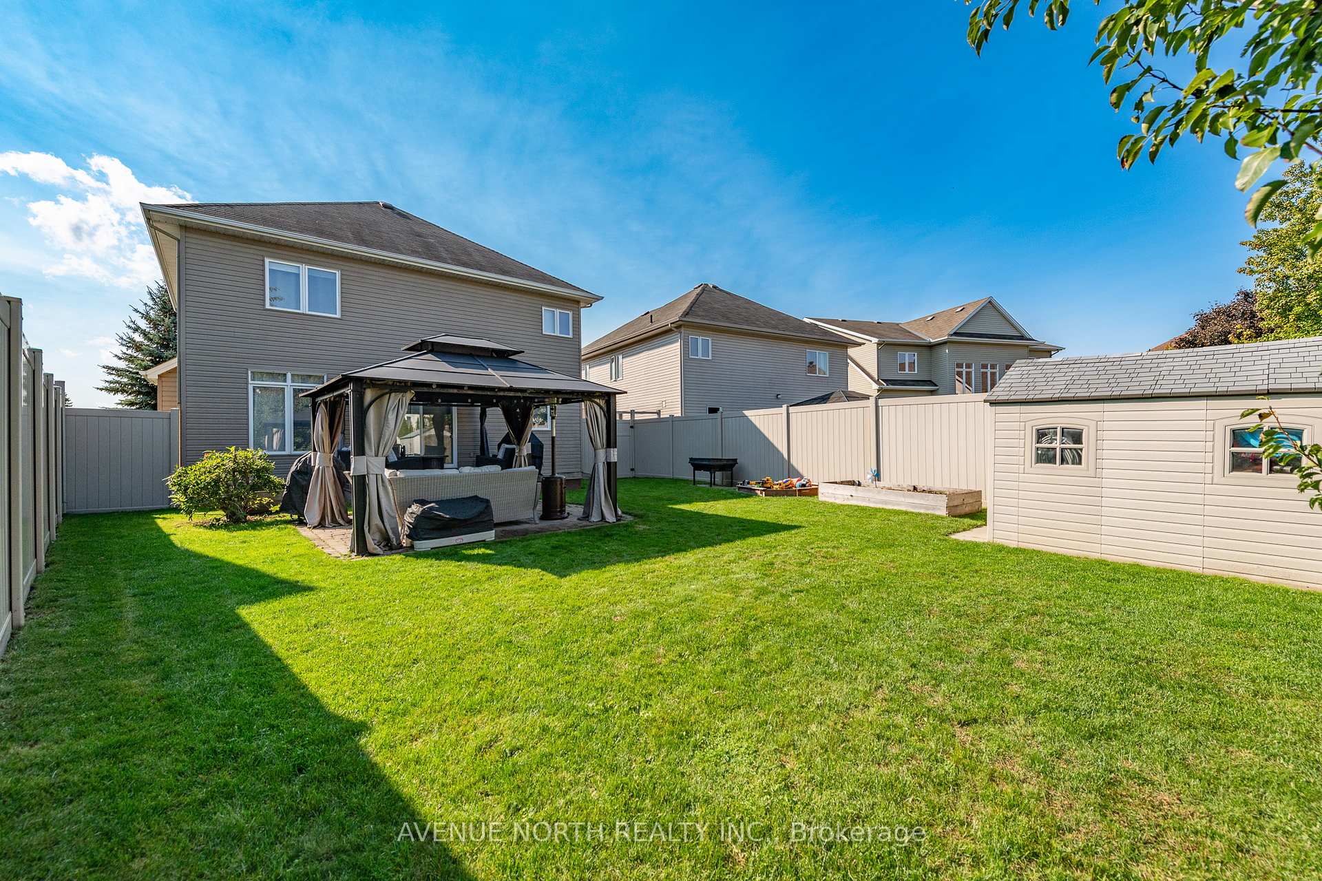 Photo 37 of 97 Bridle Park Drive, Ottawa, Kanata - Bridlewood — HOMEH