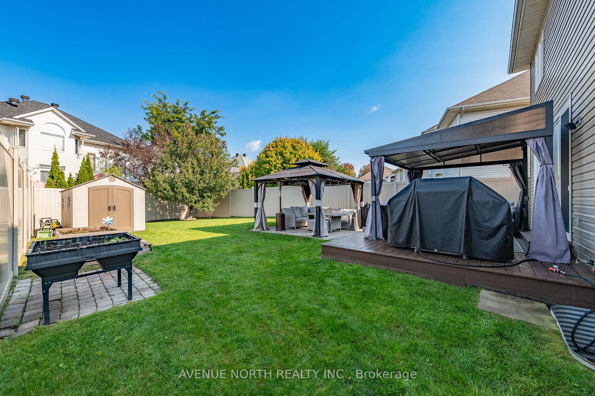 Photo 38 of 97 Bridle Park Drive, Ottawa, Kanata - Bridlewood — HOMEH