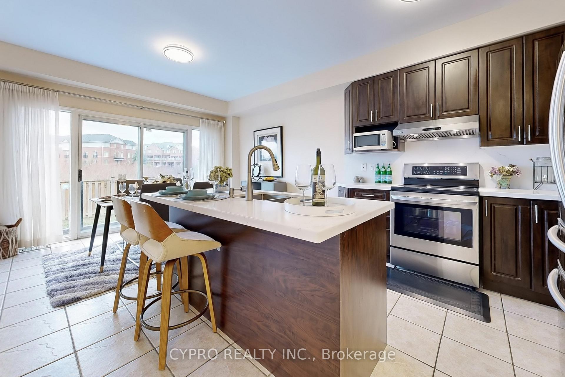 Photo 16 of 29 Lampton Crescent, Markham, Wismer — HOMEH