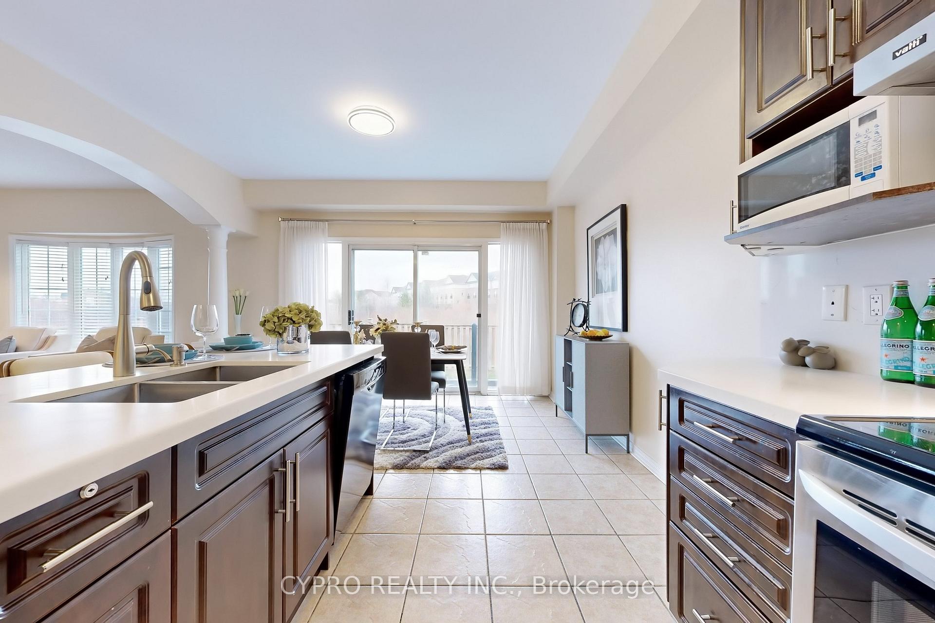 Photo 19 of 29 Lampton Crescent, Markham, Wismer — HOMEH