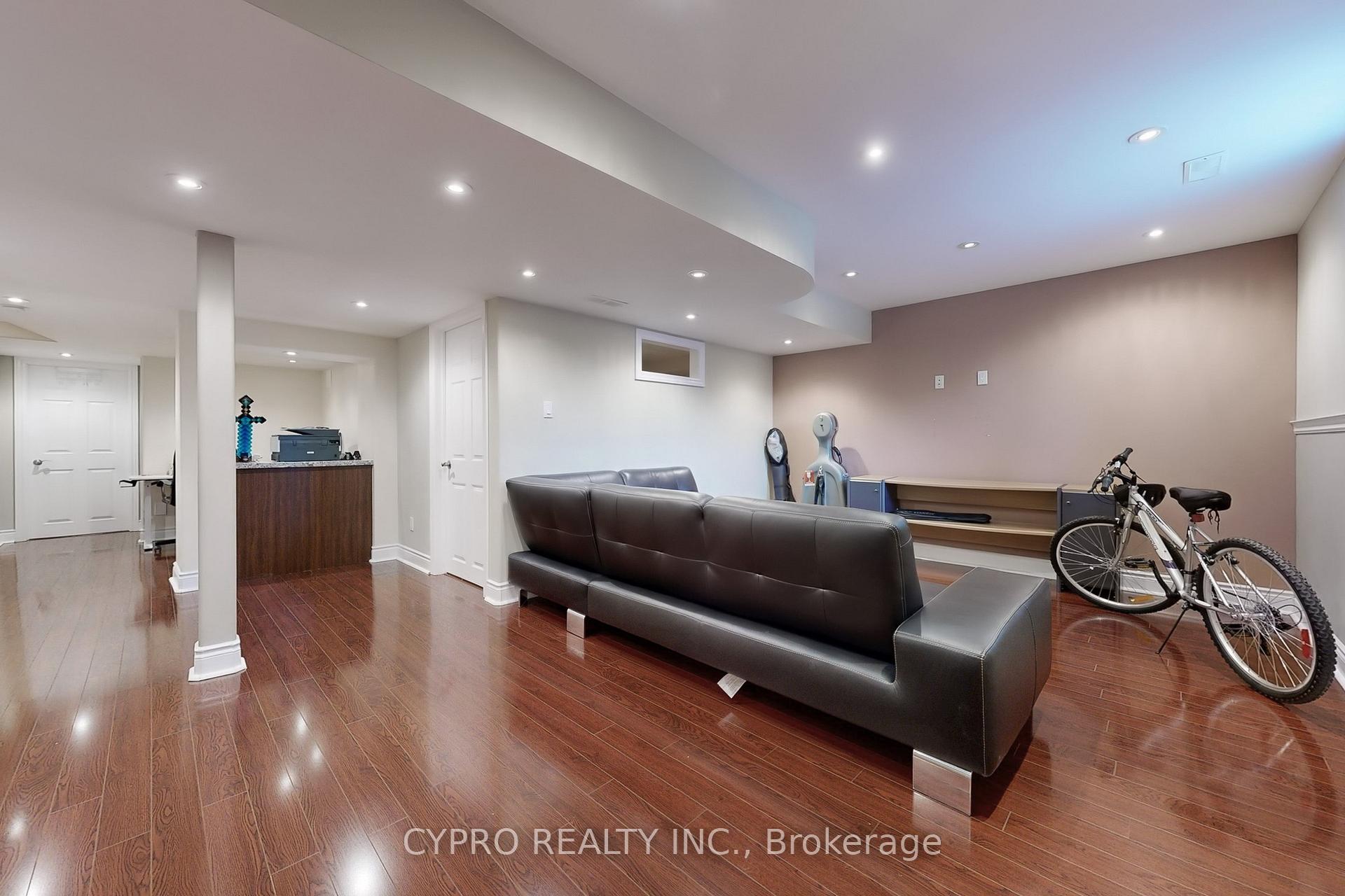 Photo 42 of 29 Lampton Crescent, Markham, Wismer — HOMEH