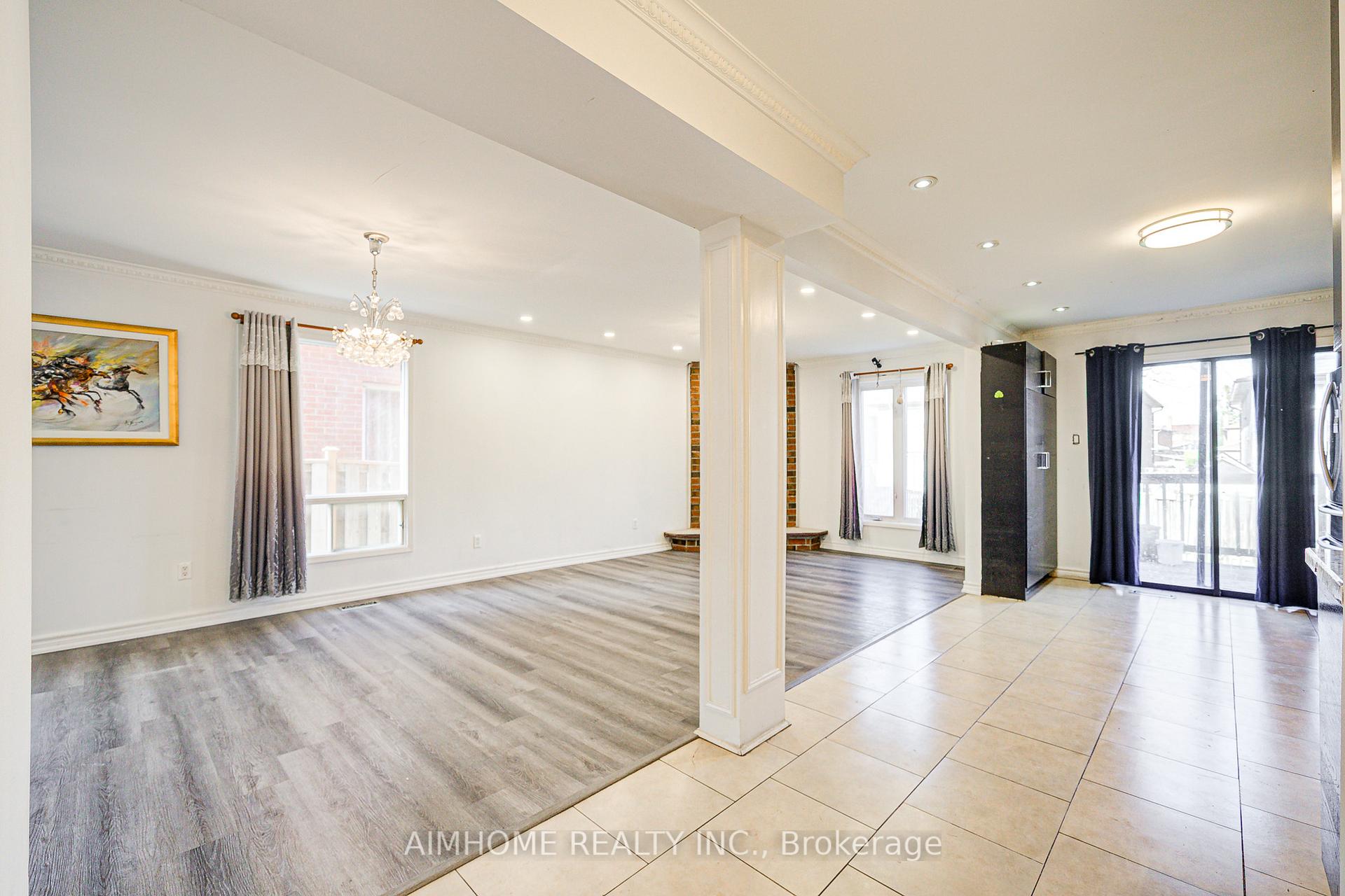 Photo 8 of 133 Ashmore Crescent, Markham, Milliken Mills East — HOMEH
