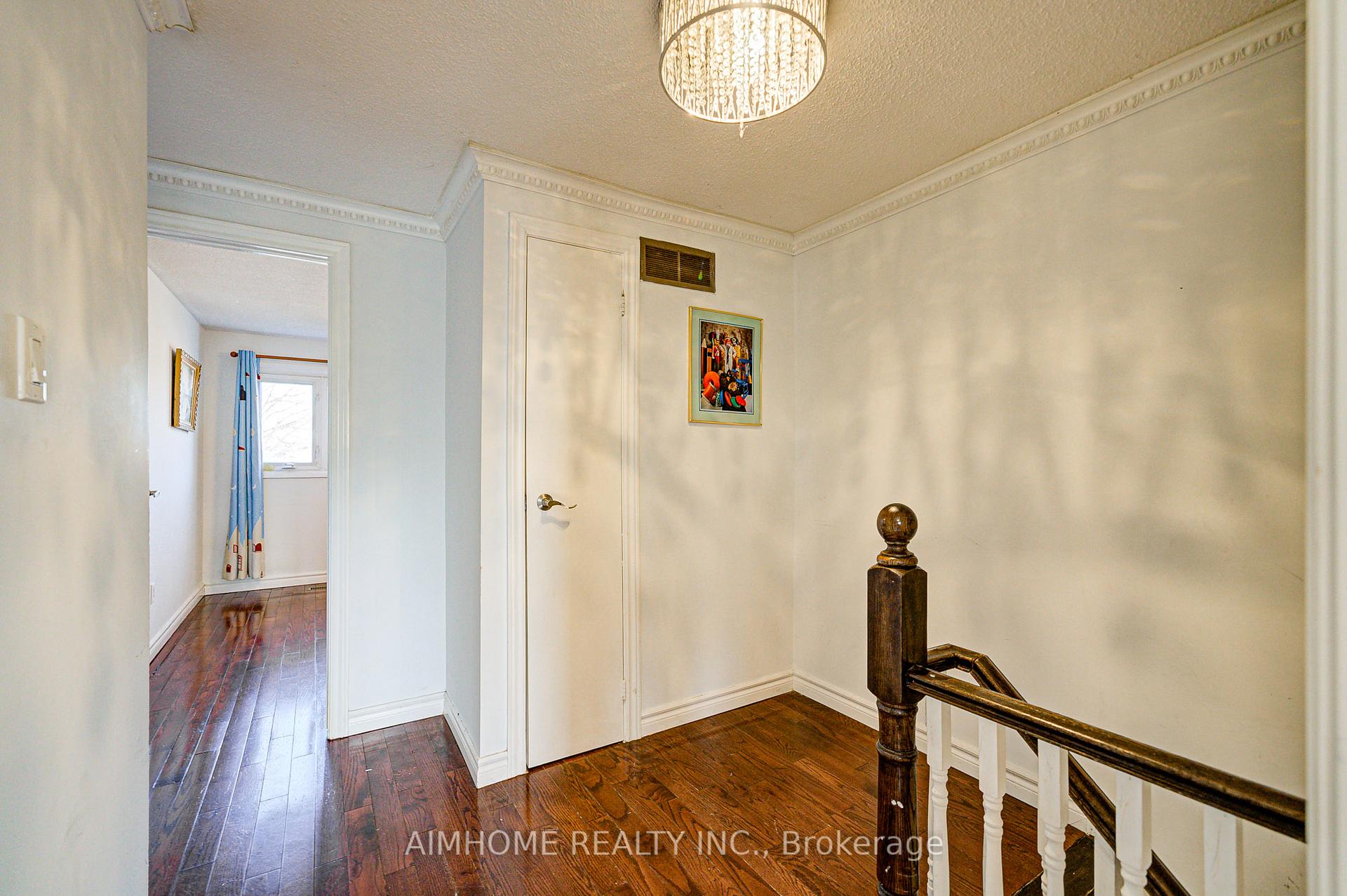 Photo 16 of 133 Ashmore Crescent, Markham, Milliken Mills East — HOMEH