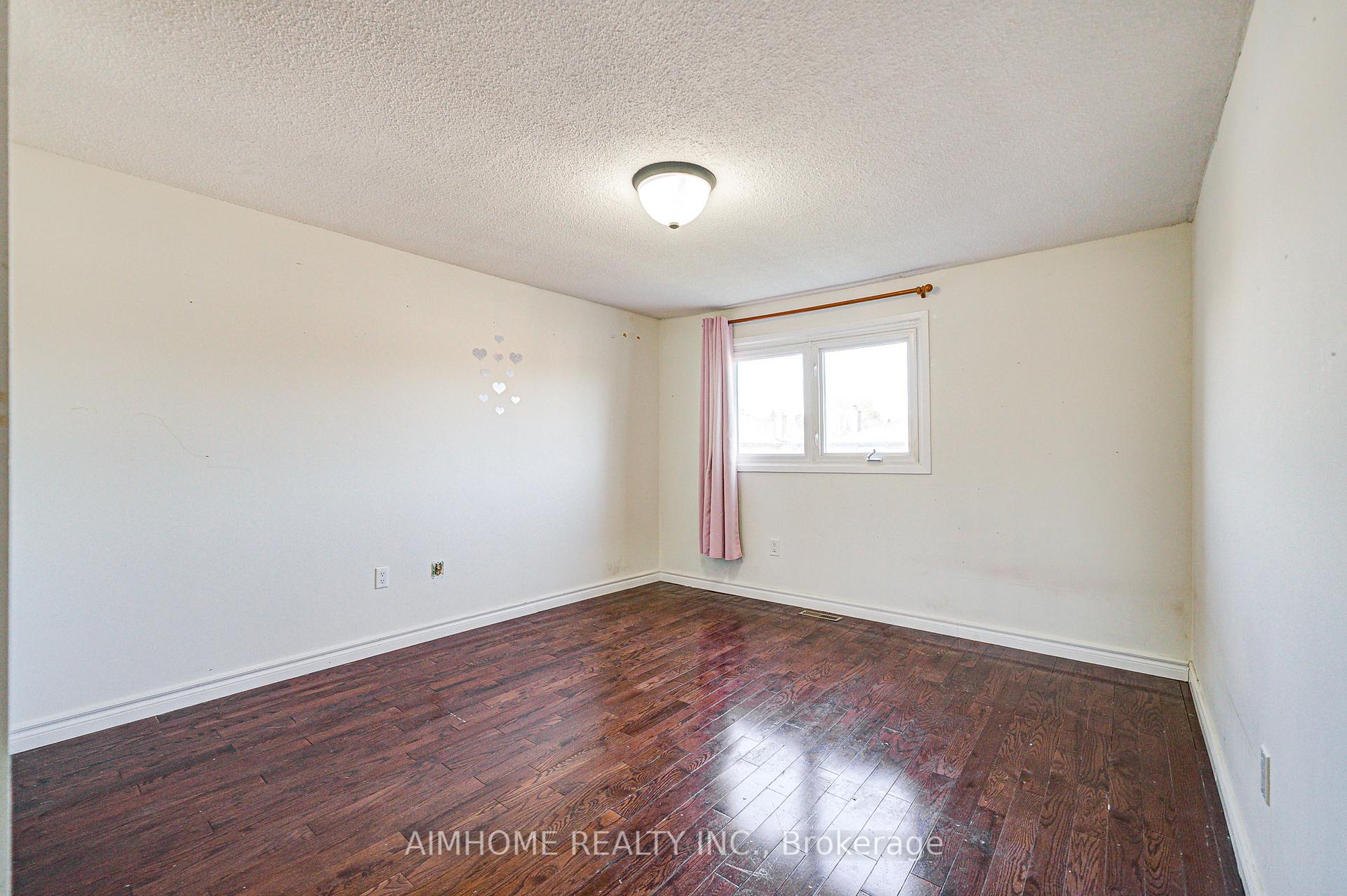 Photo 20 of 133 Ashmore Crescent, Markham, Milliken Mills East — HOMEH
