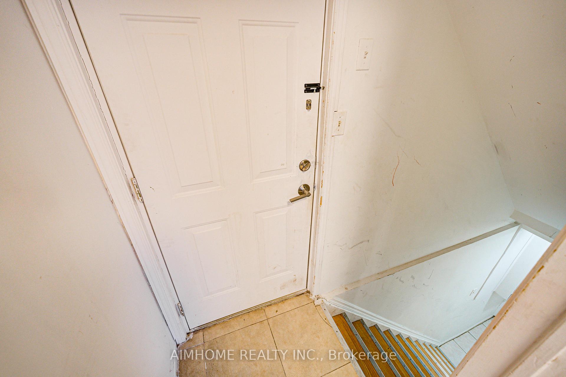 Photo 25 of 133 Ashmore Crescent, Markham, Milliken Mills East — HOMEH