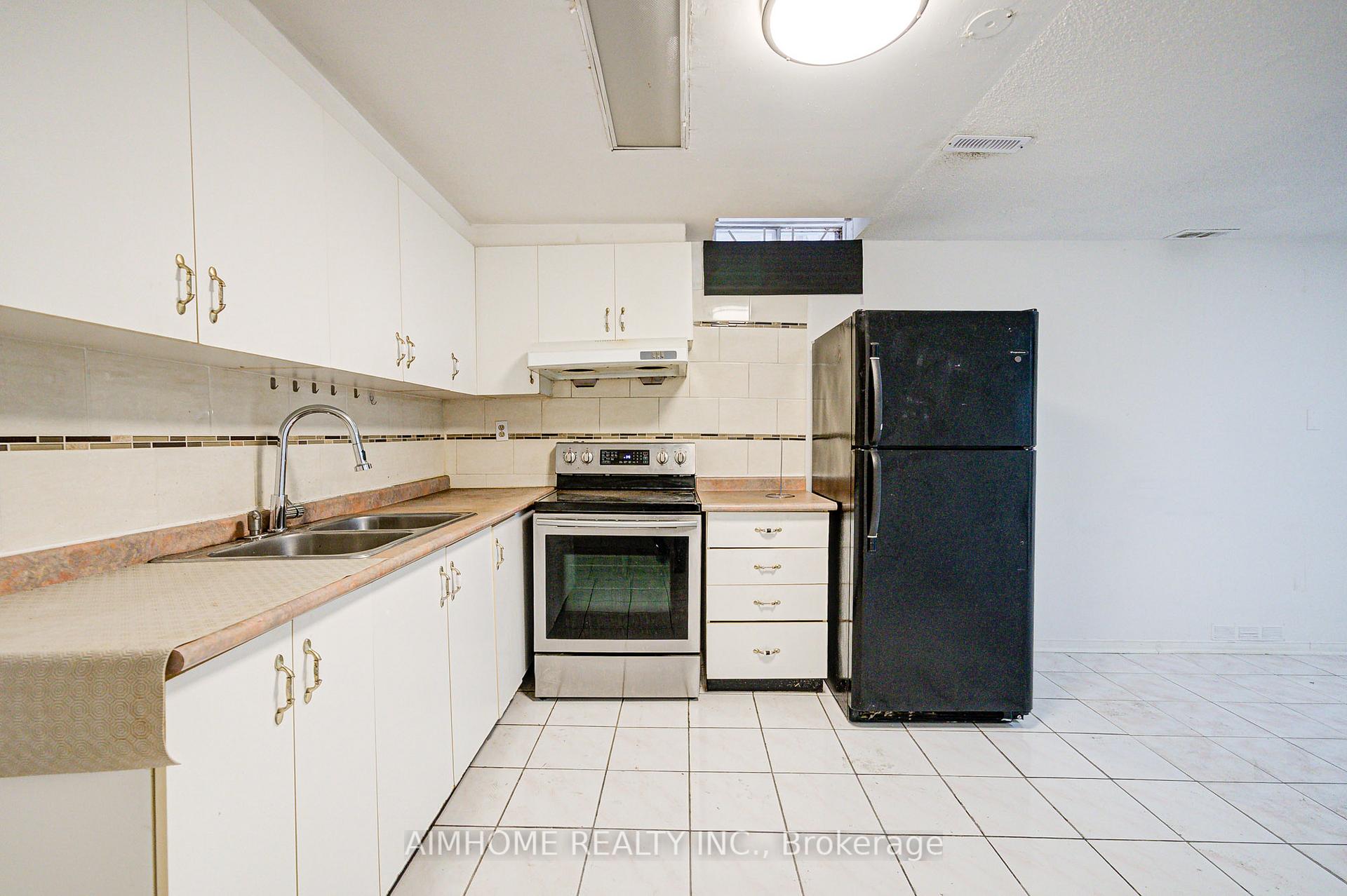 Photo 27 of 133 Ashmore Crescent, Markham, Milliken Mills East — HOMEH